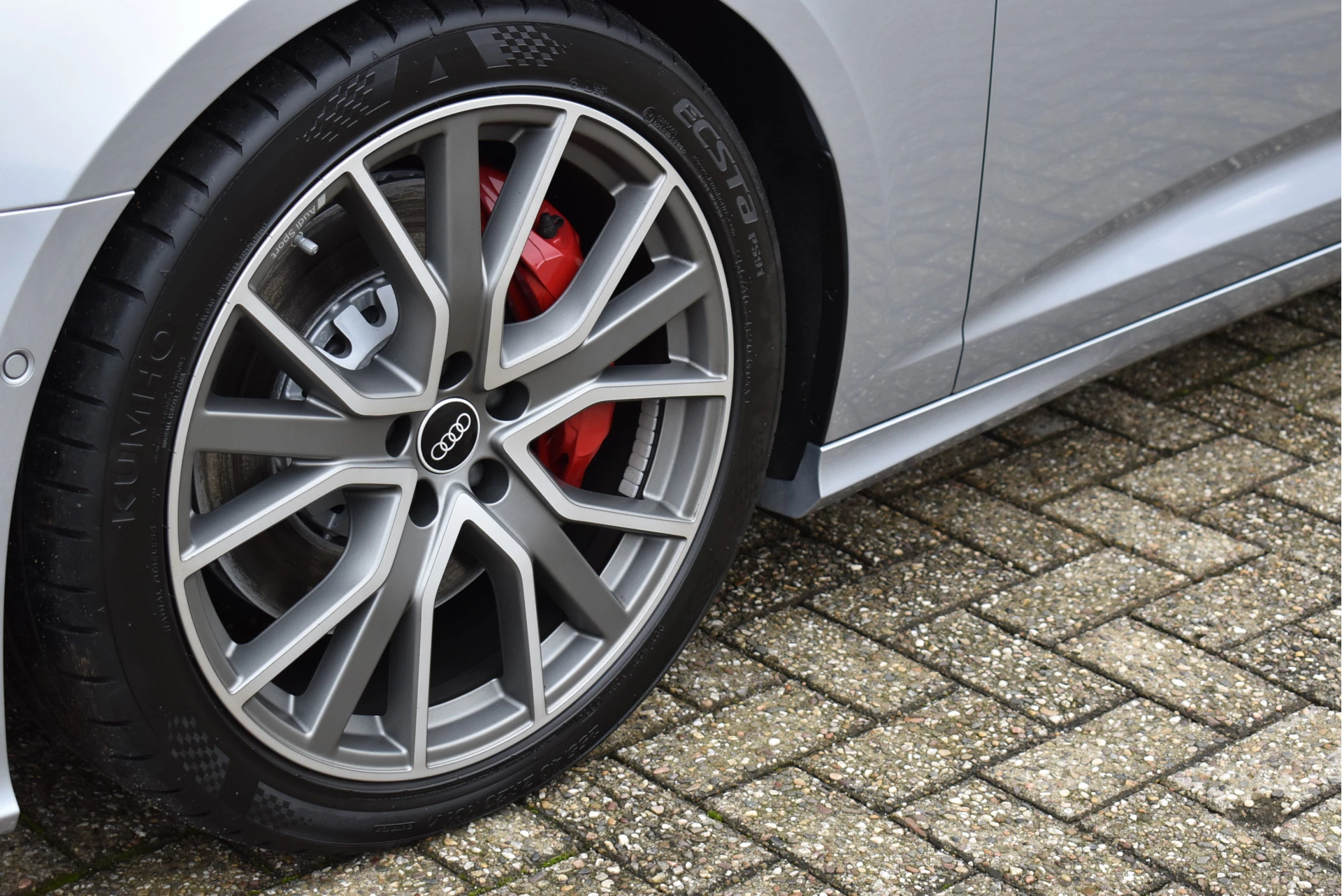 Hoofdafbeelding Audi A6