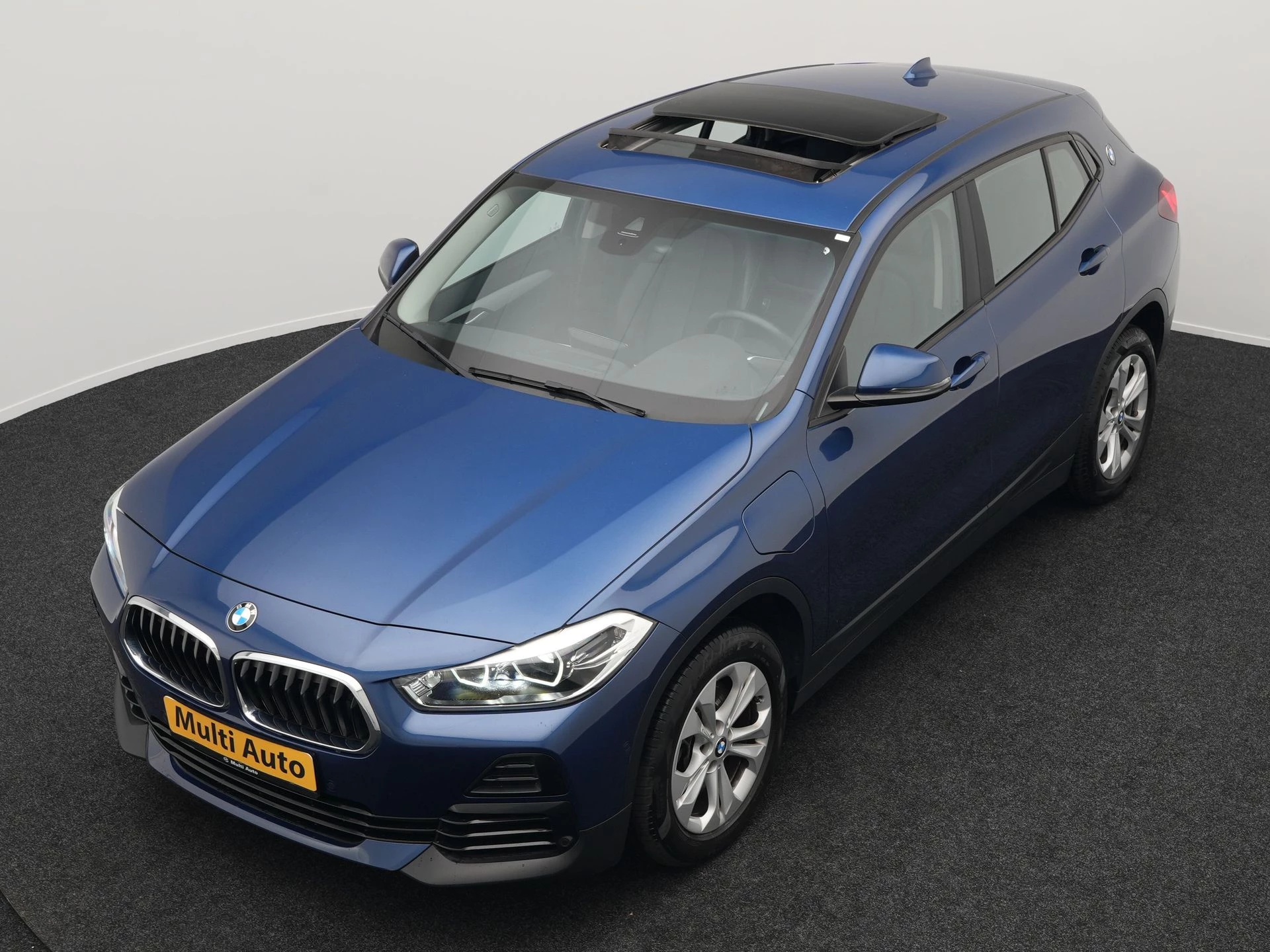 Hoofdafbeelding BMW X2