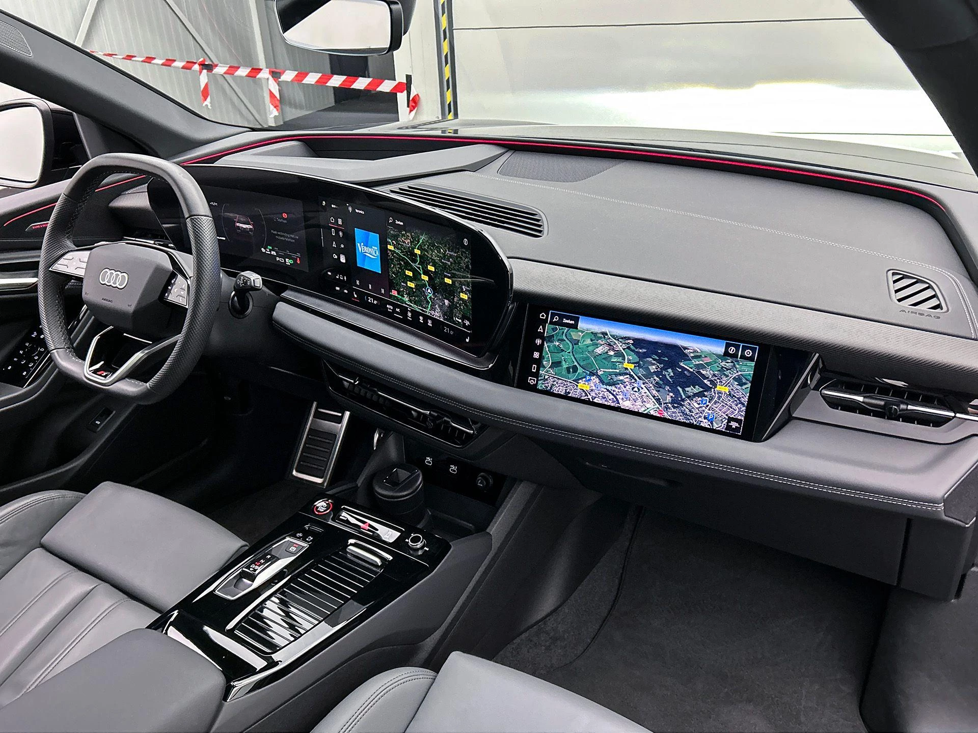 Hoofdafbeelding Audi SQ6 e-tron