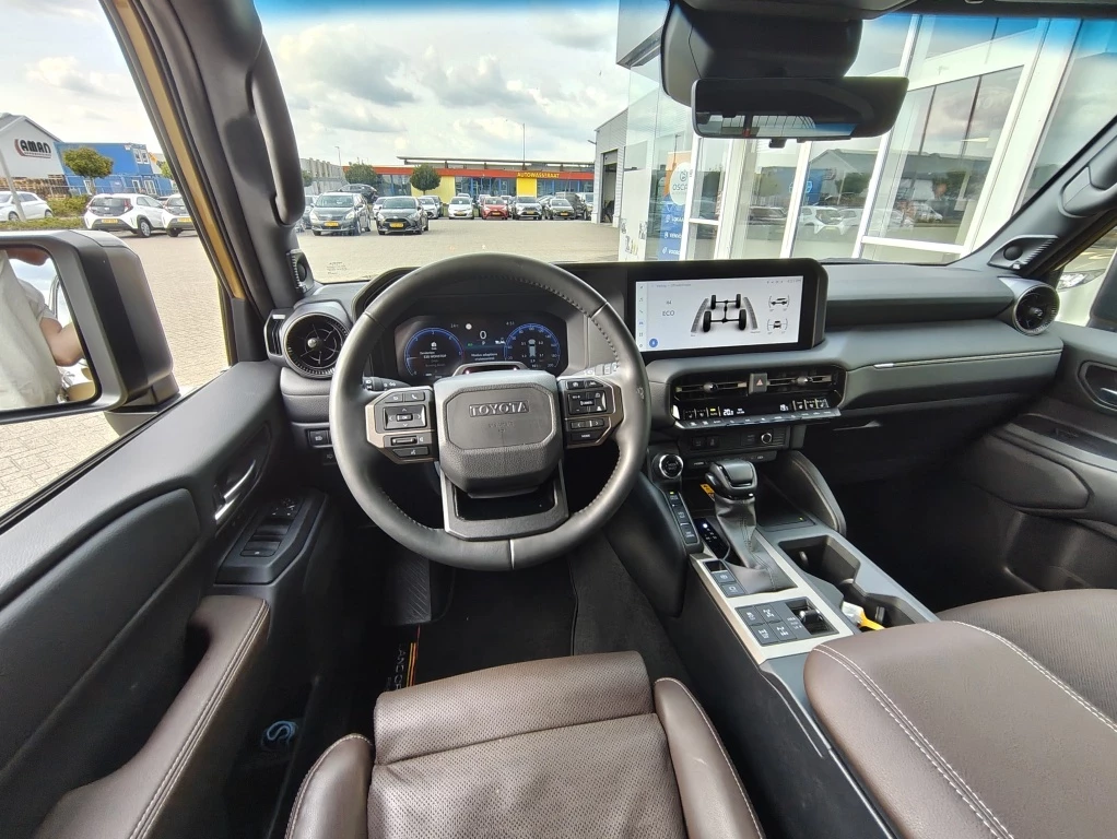 Hoofdafbeelding Toyota Land Cruiser