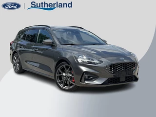 Hoofdafbeelding Ford Focus Ford Focus Wagon 2.3 EcoBoost ST-3 | 280PK | Adaptive cruise control | Launch control | Winter Pack | Full LED | Camera