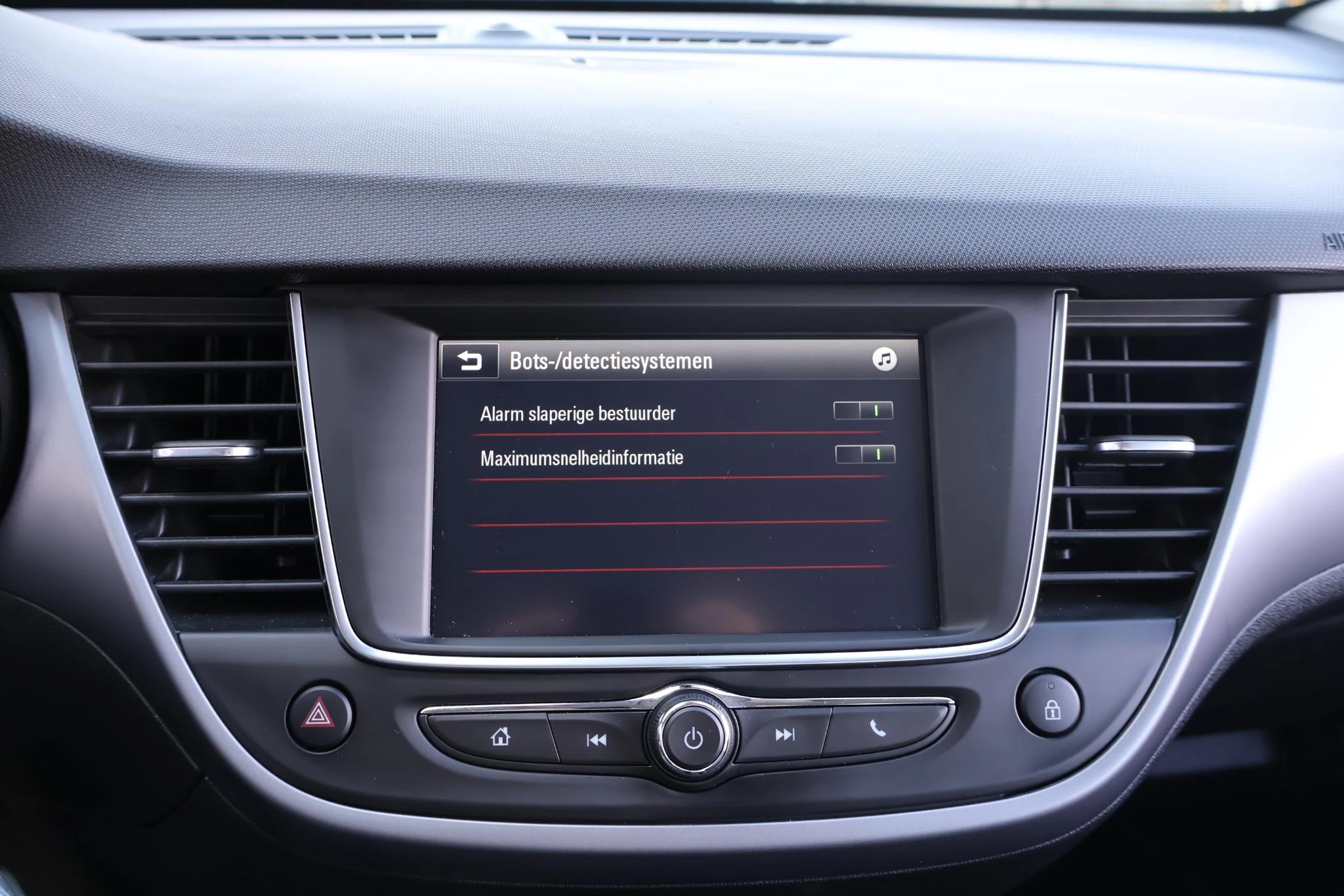 Hoofdafbeelding Opel Crossland X