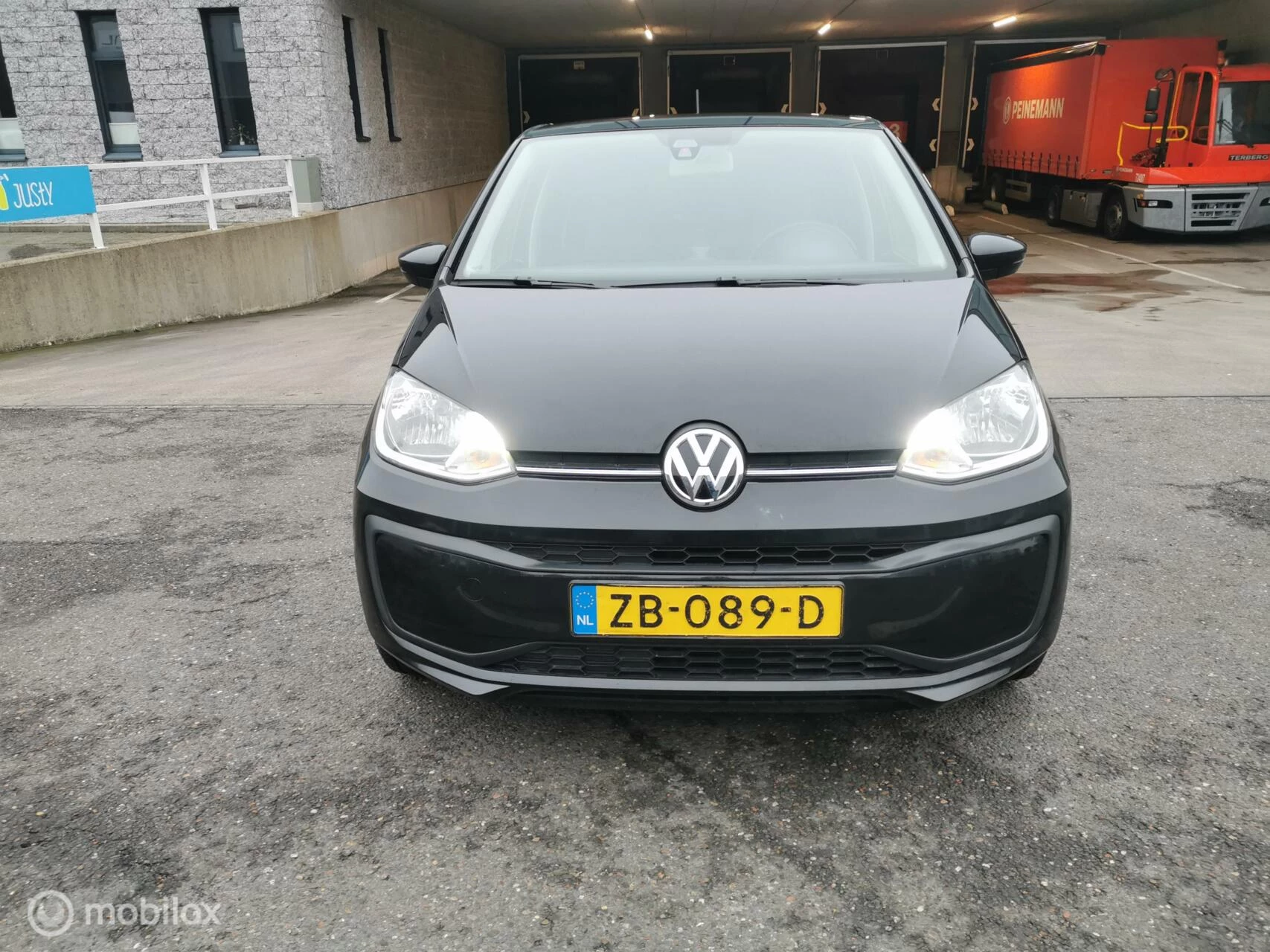 Hoofdafbeelding Volkswagen up!