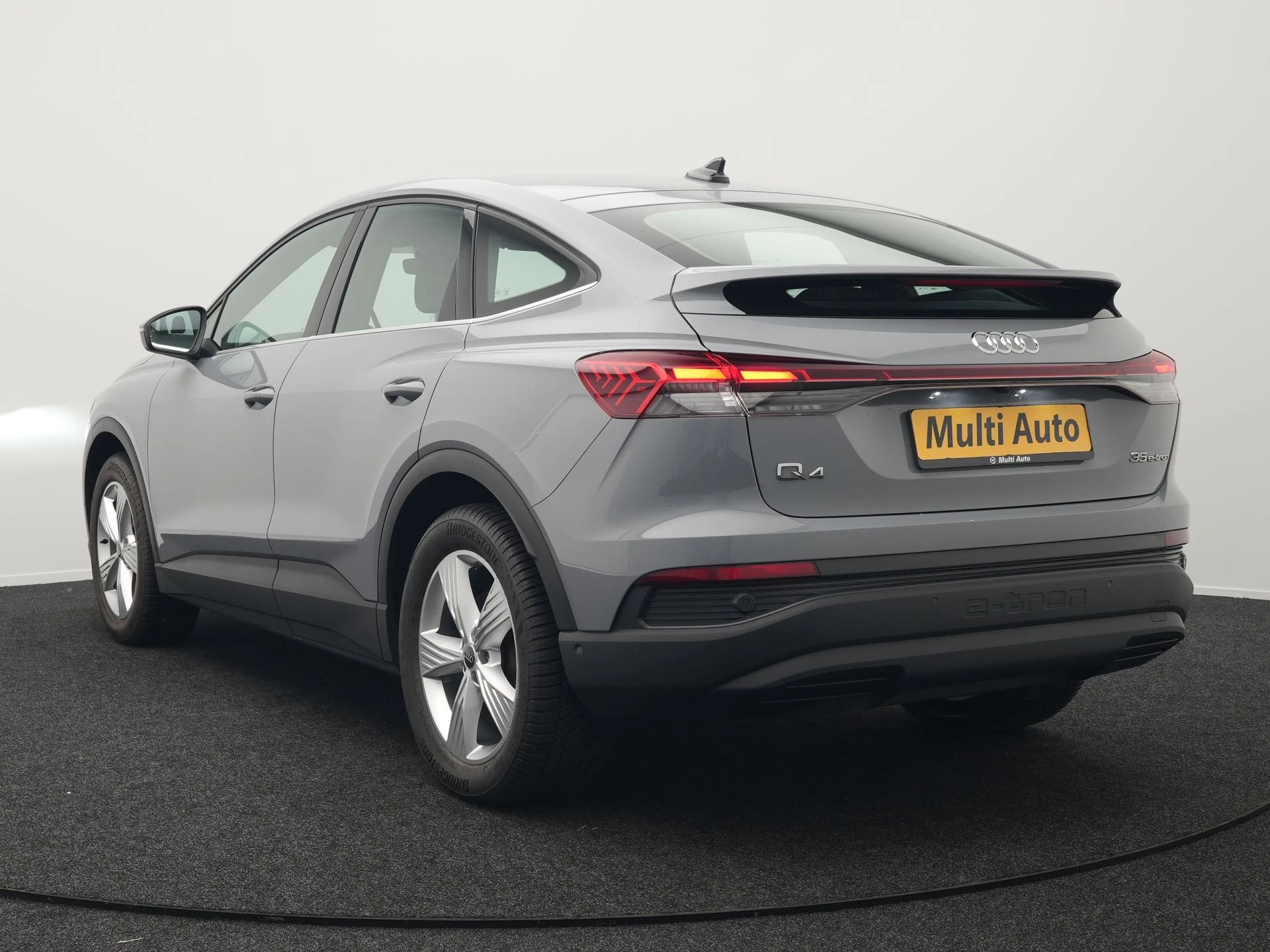 Hoofdafbeelding Audi Q4 e-tron