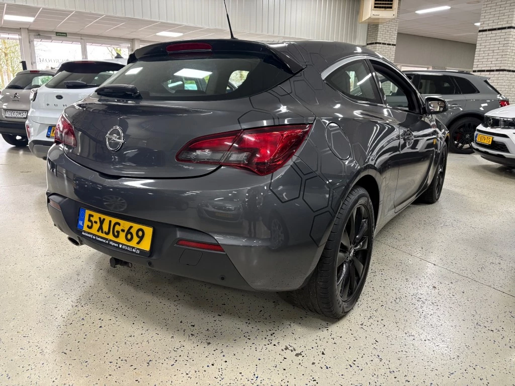 Hoofdafbeelding Opel Astra