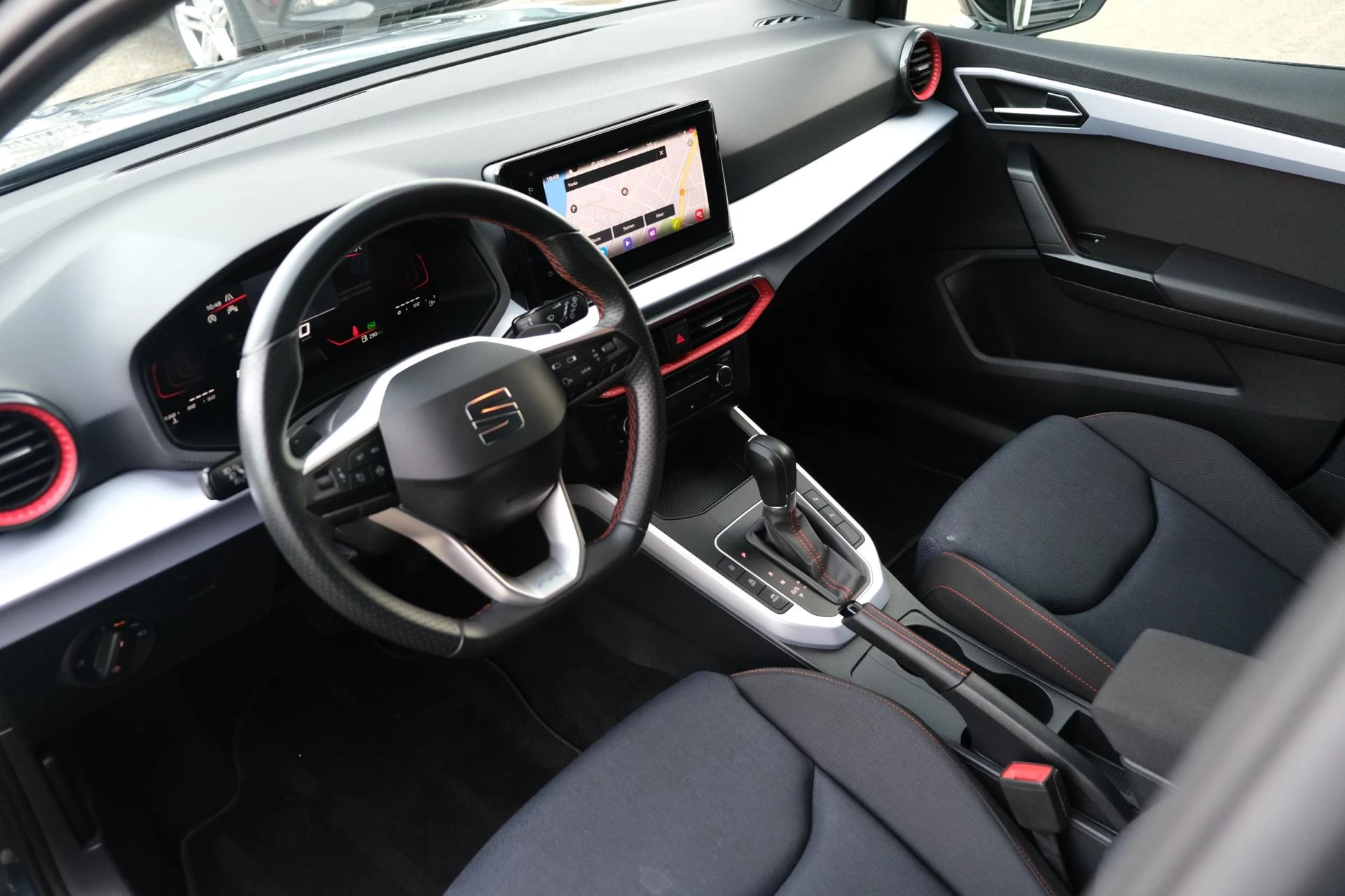 Hoofdafbeelding SEAT Arona