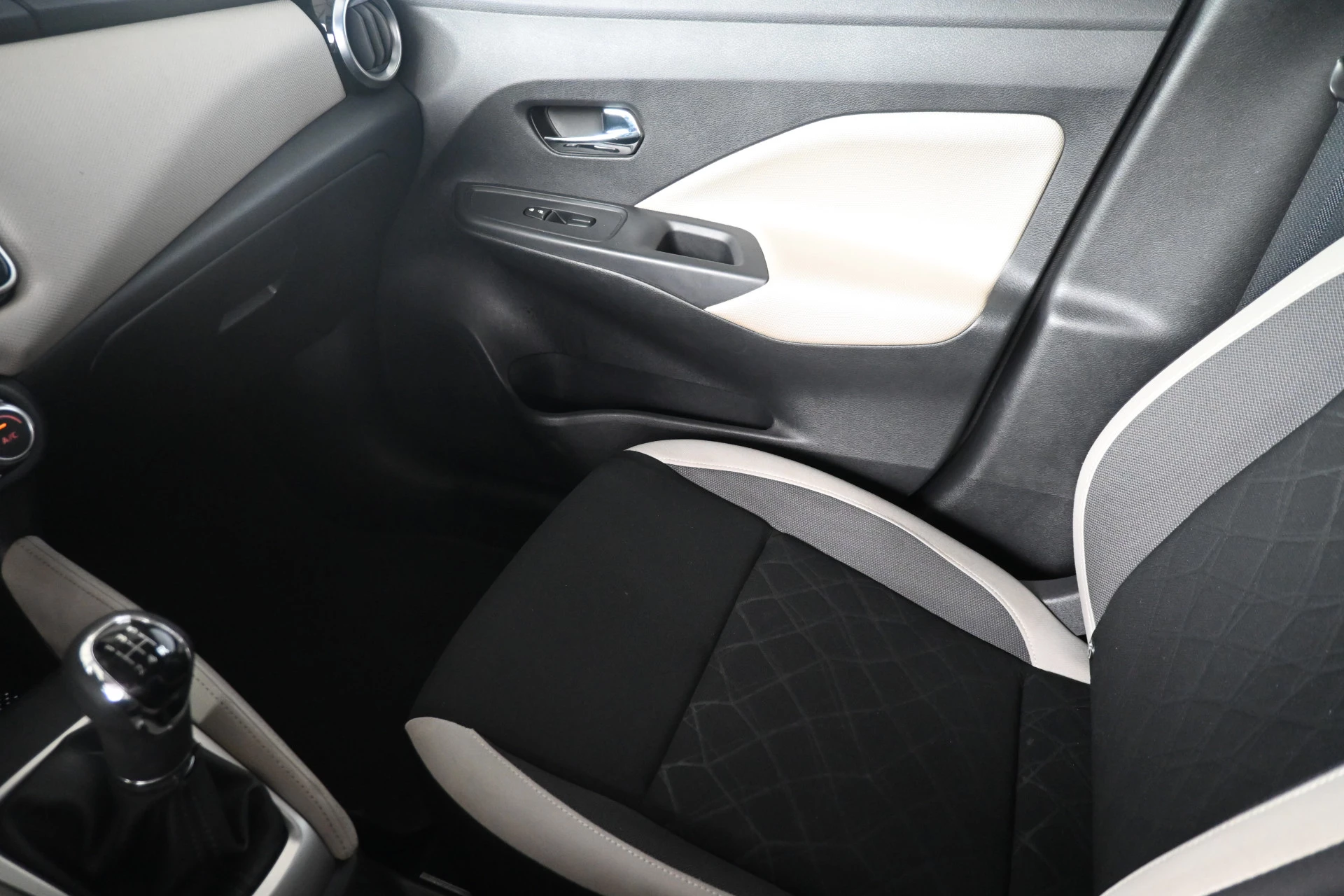 Hoofdafbeelding Nissan Micra