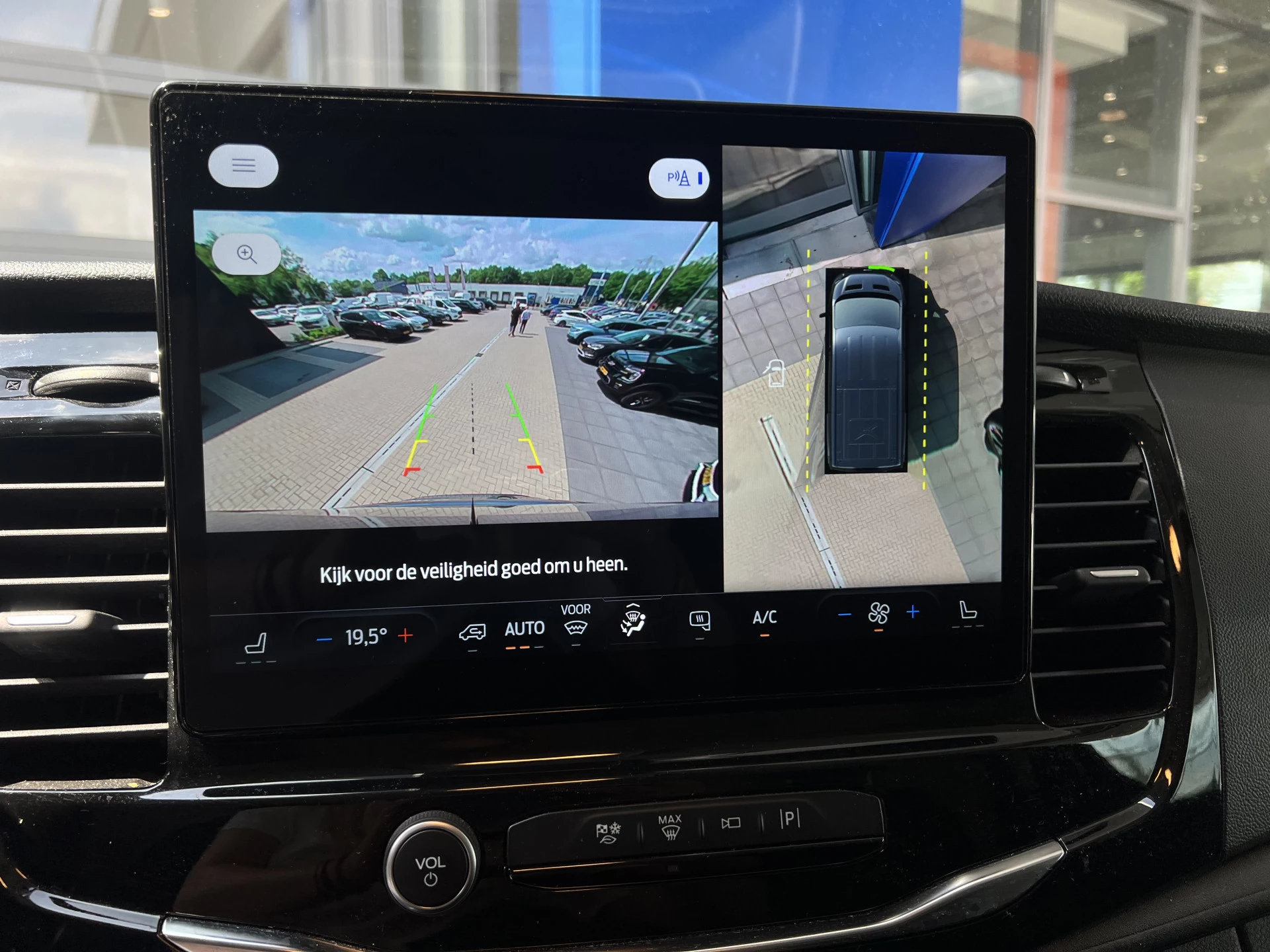 Hoofdafbeelding Ford E-Transit