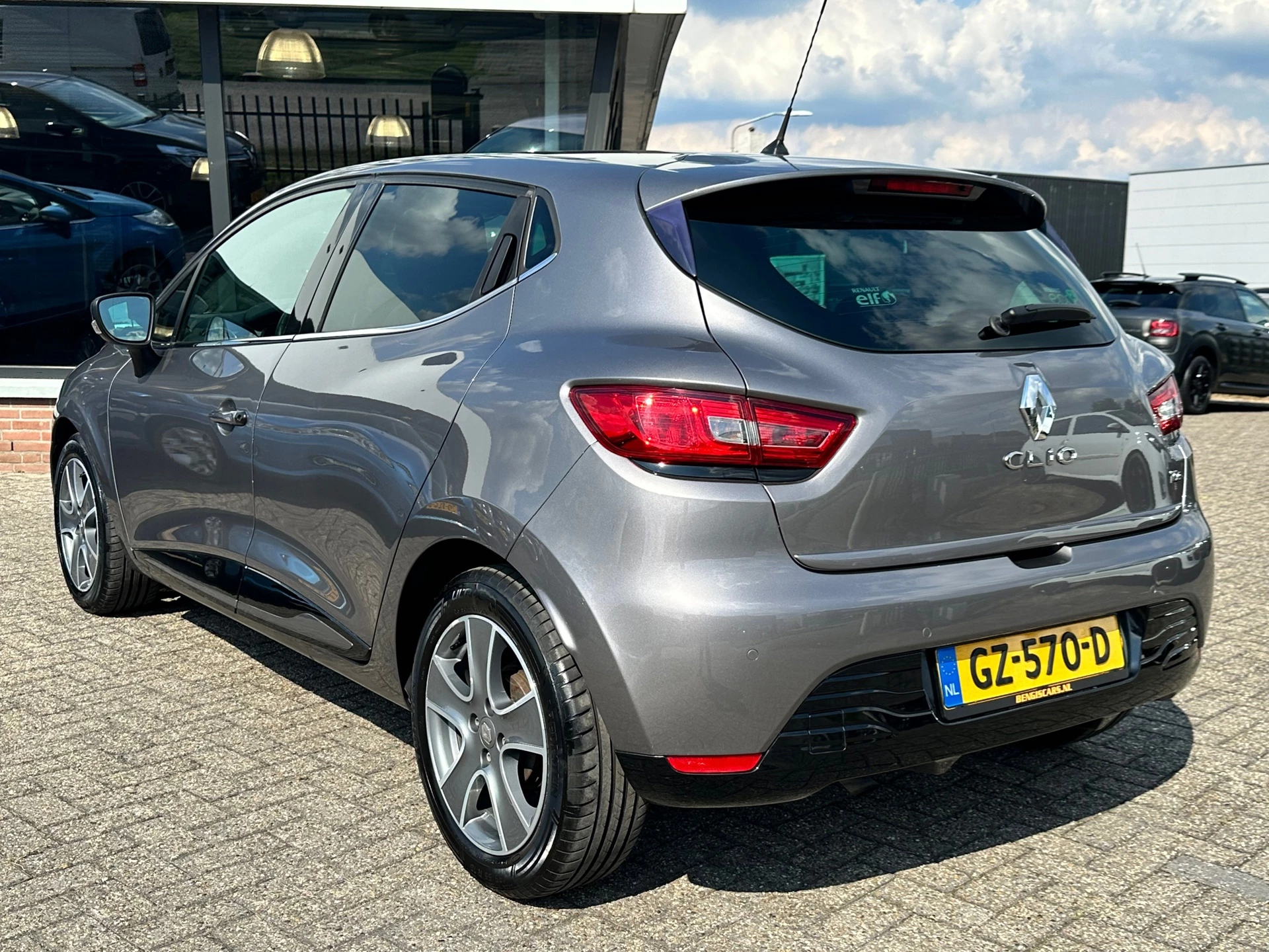 Hoofdafbeelding Renault Clio