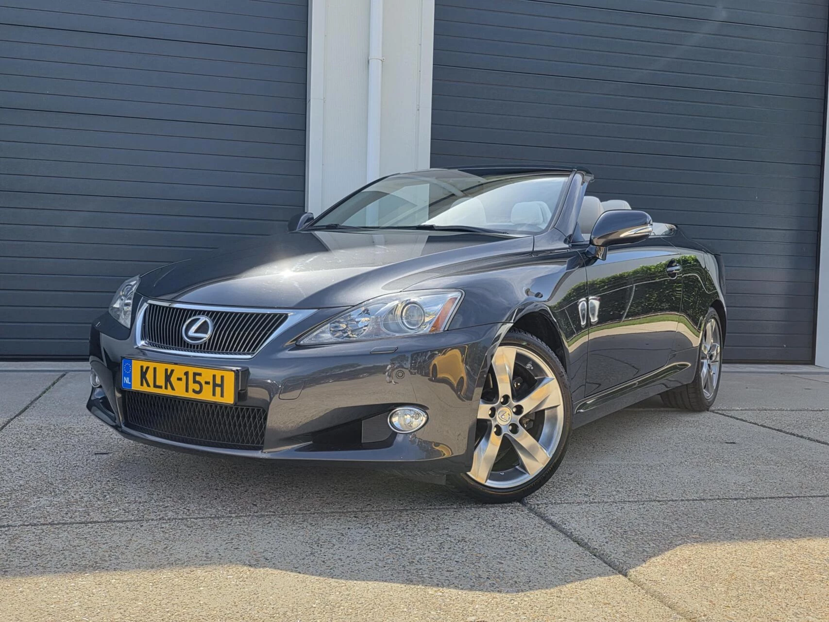 Hoofdafbeelding Lexus IS