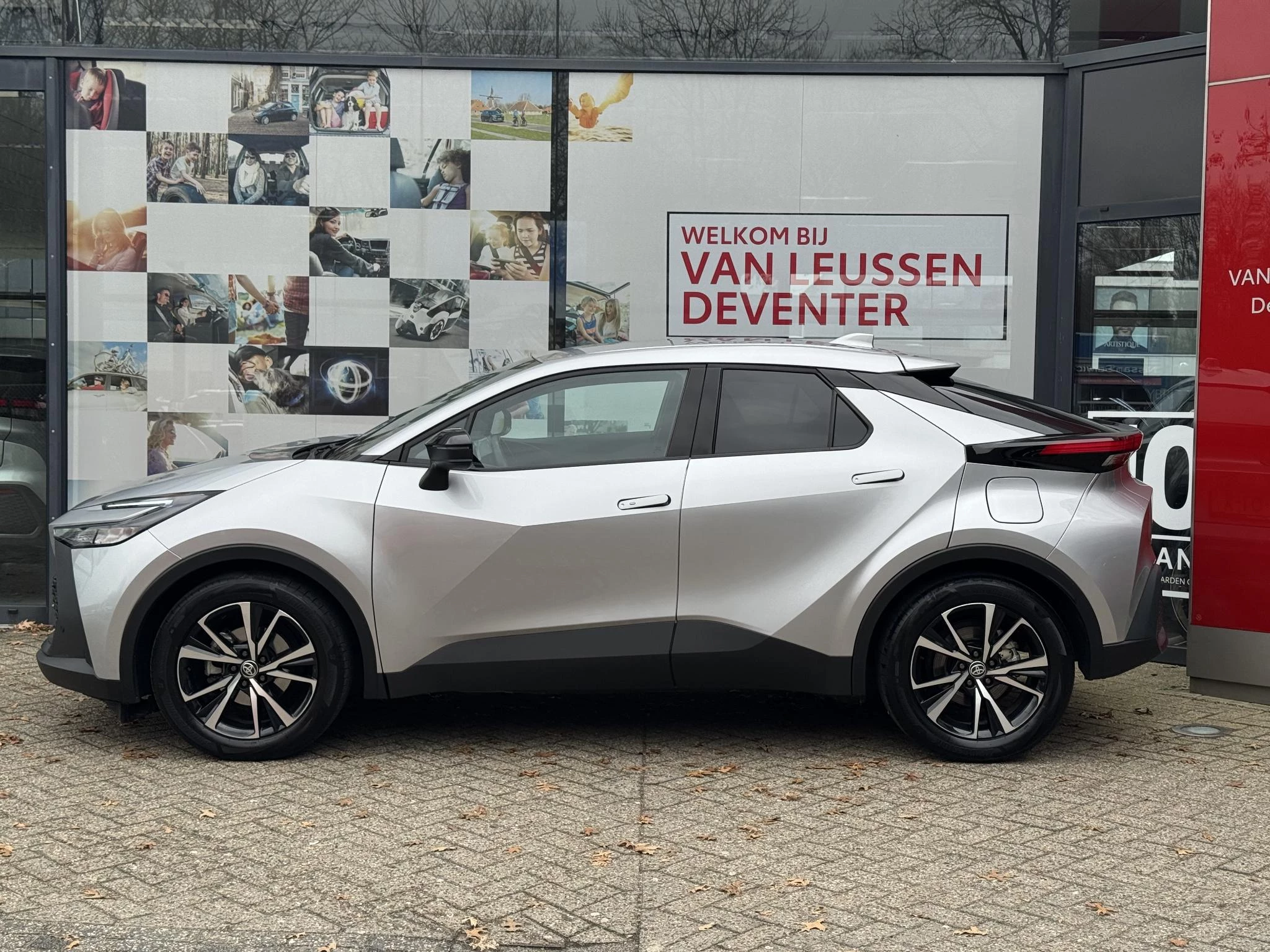 Hoofdafbeelding Toyota C-HR