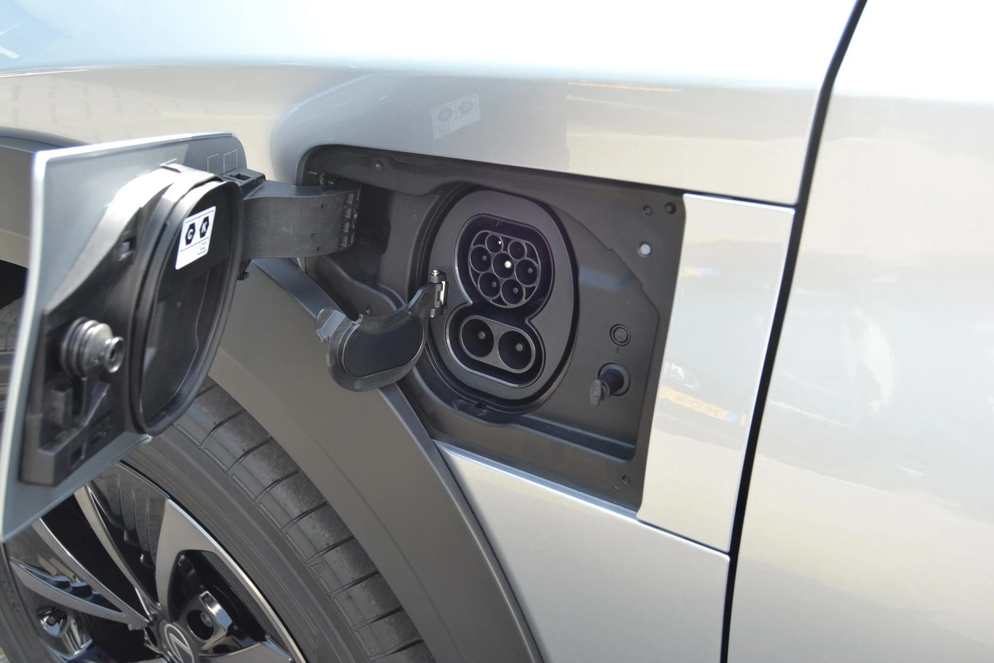 Hoofdafbeelding Lexus RZ