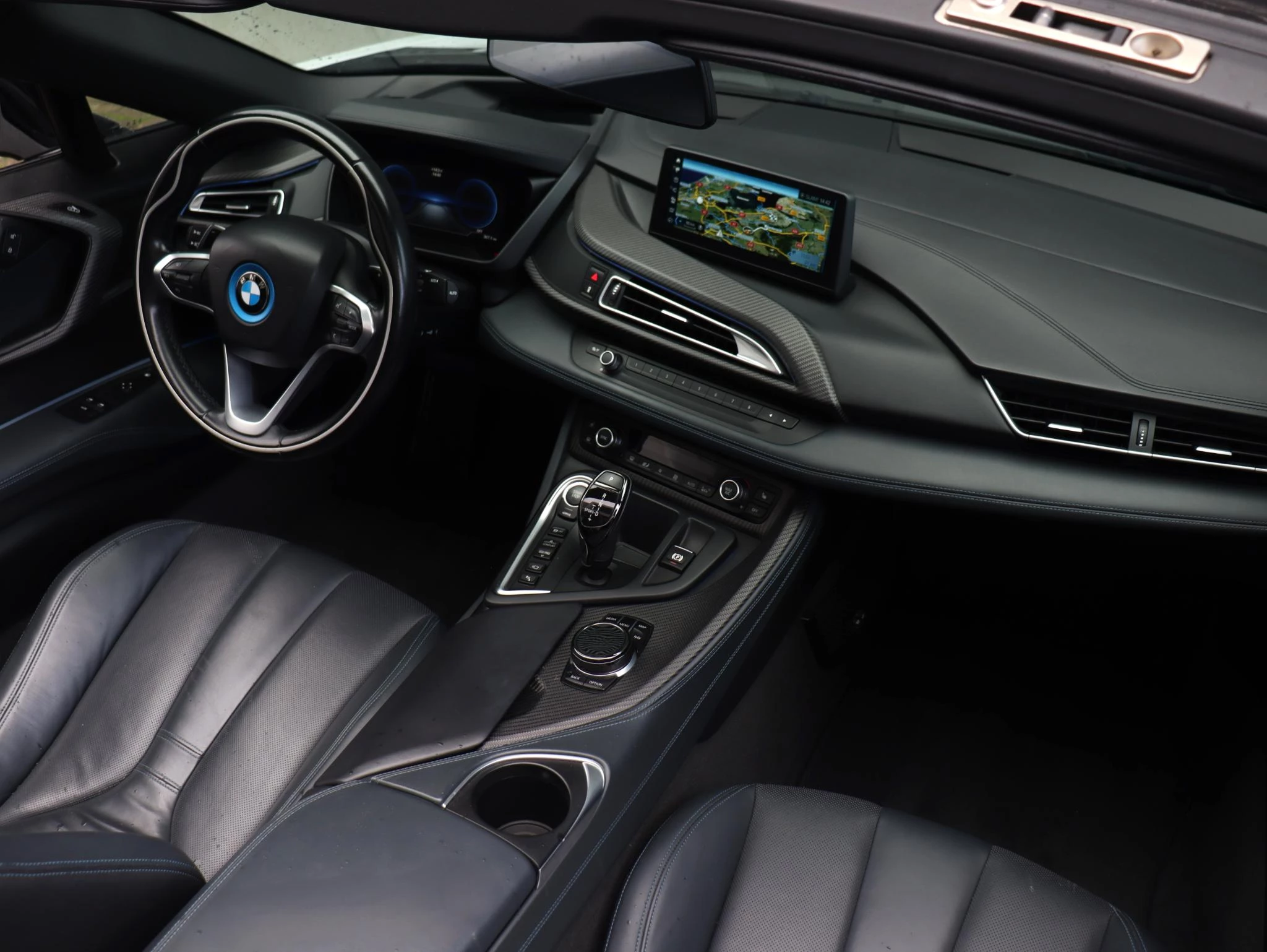 Hoofdafbeelding BMW i8
