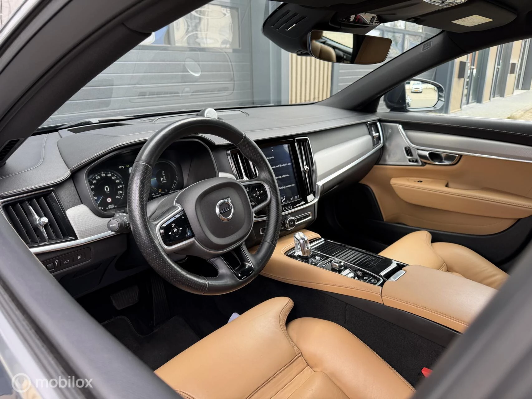 Hoofdafbeelding Volvo V90