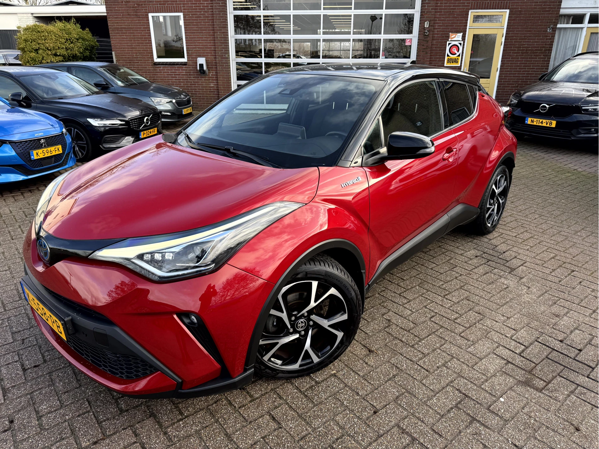 Hoofdafbeelding Toyota C-HR