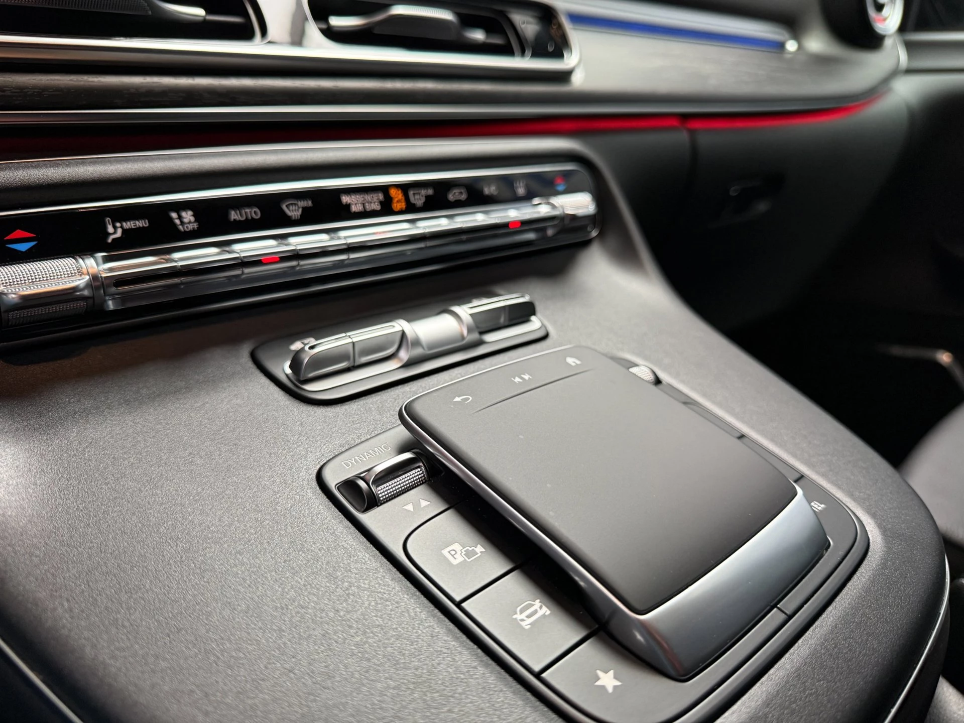 Hoofdafbeelding Mercedes-Benz EQV