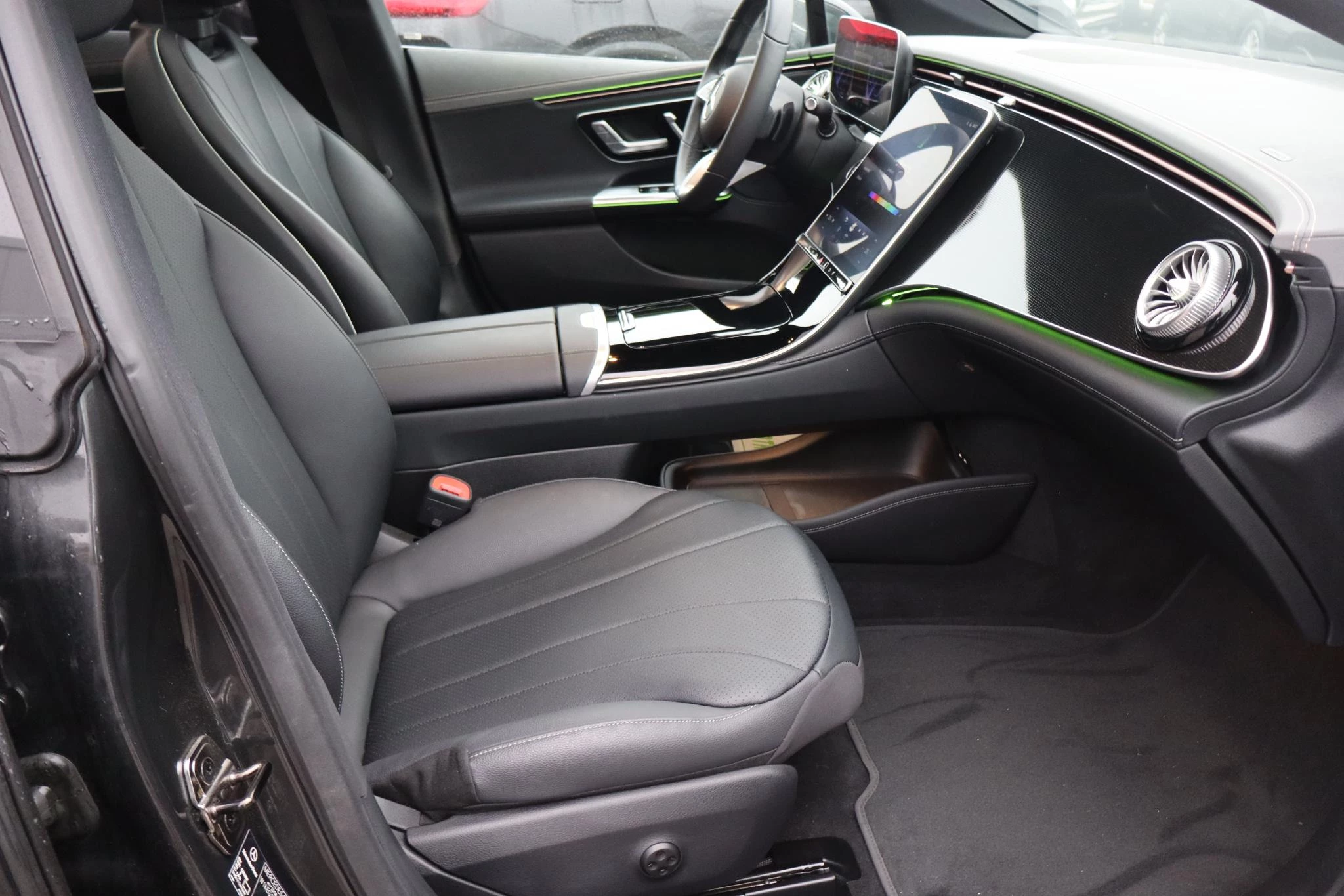 Hoofdafbeelding Mercedes-Benz EQE