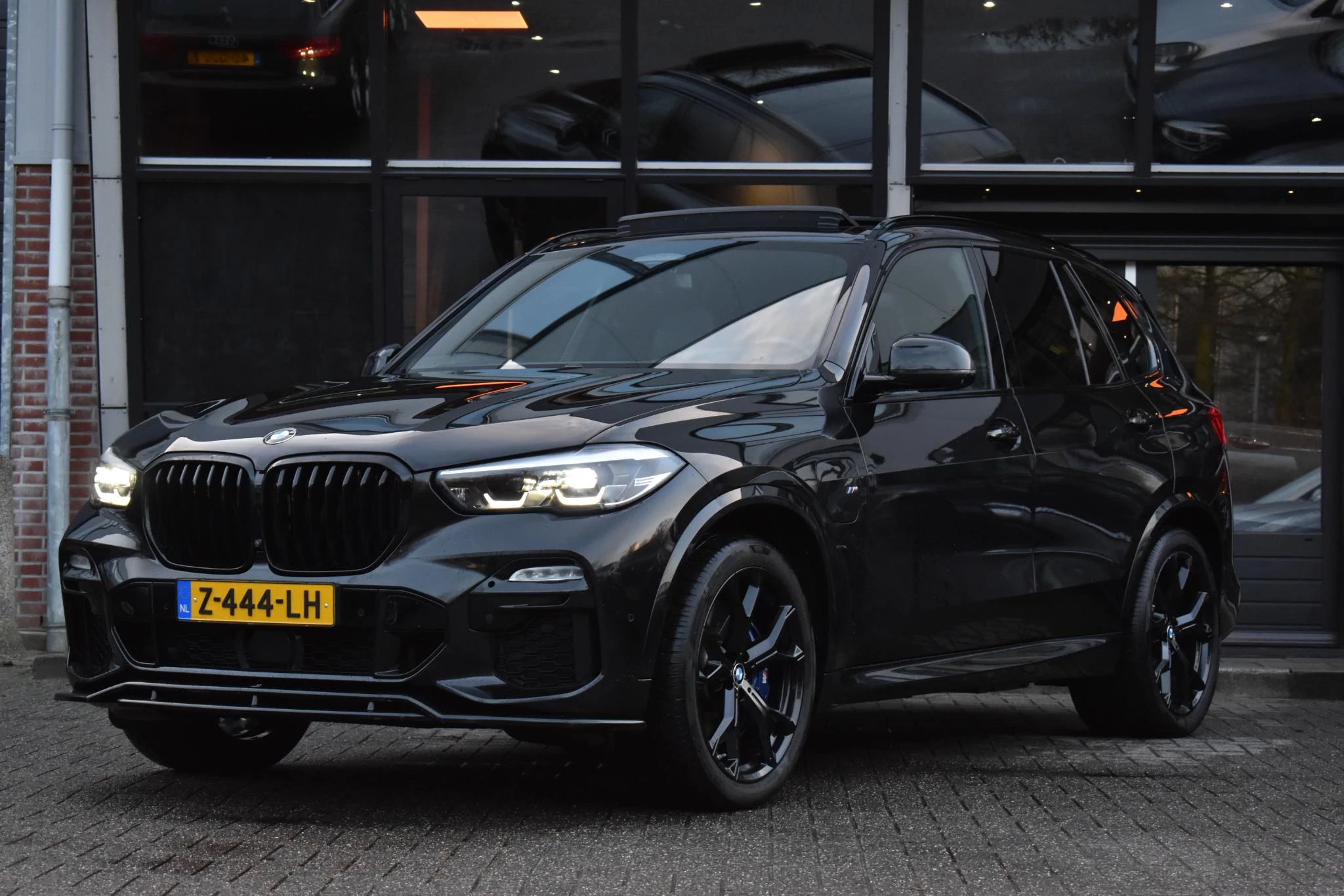 Hoofdafbeelding BMW X5