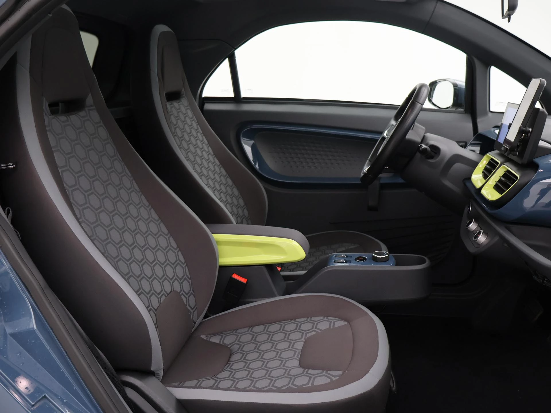 Hoofdafbeelding XEV Yoyo