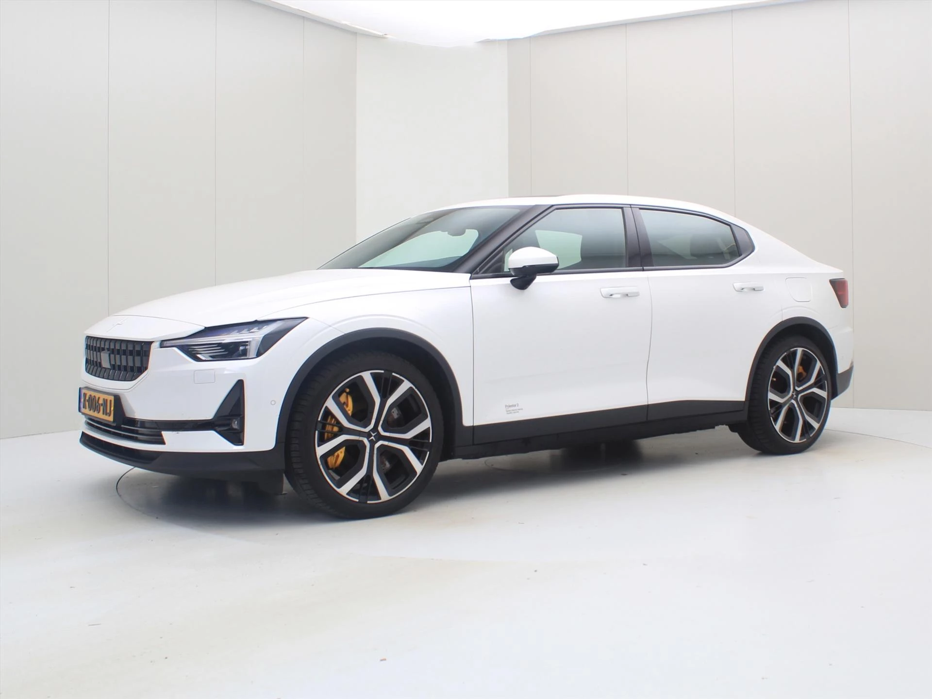 Hoofdafbeelding Polestar 2