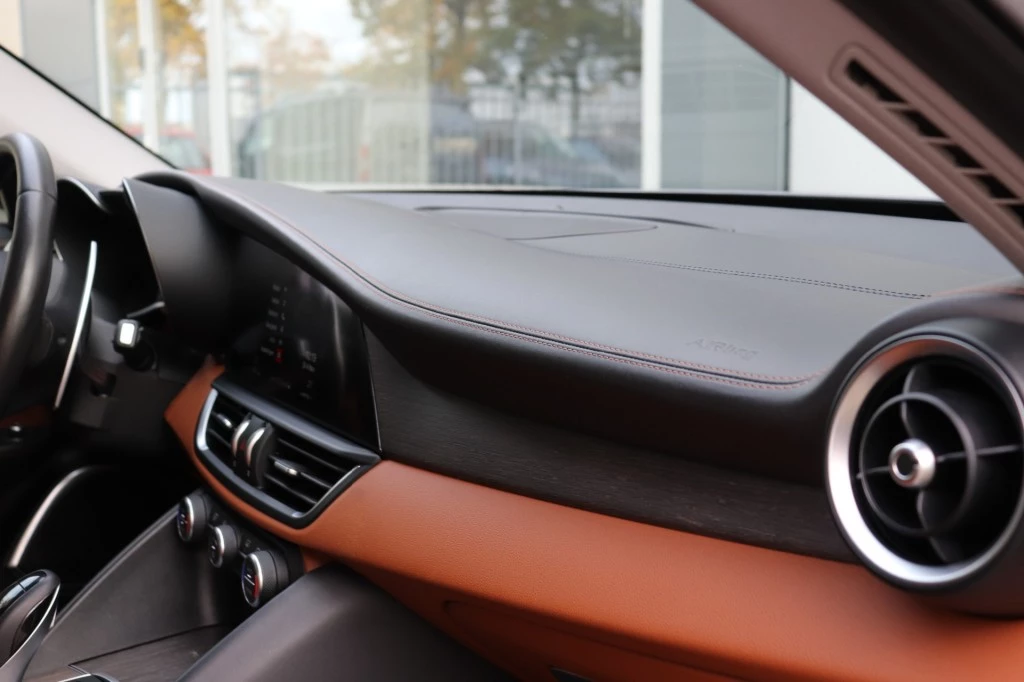 Hoofdafbeelding Alfa Romeo Giulia