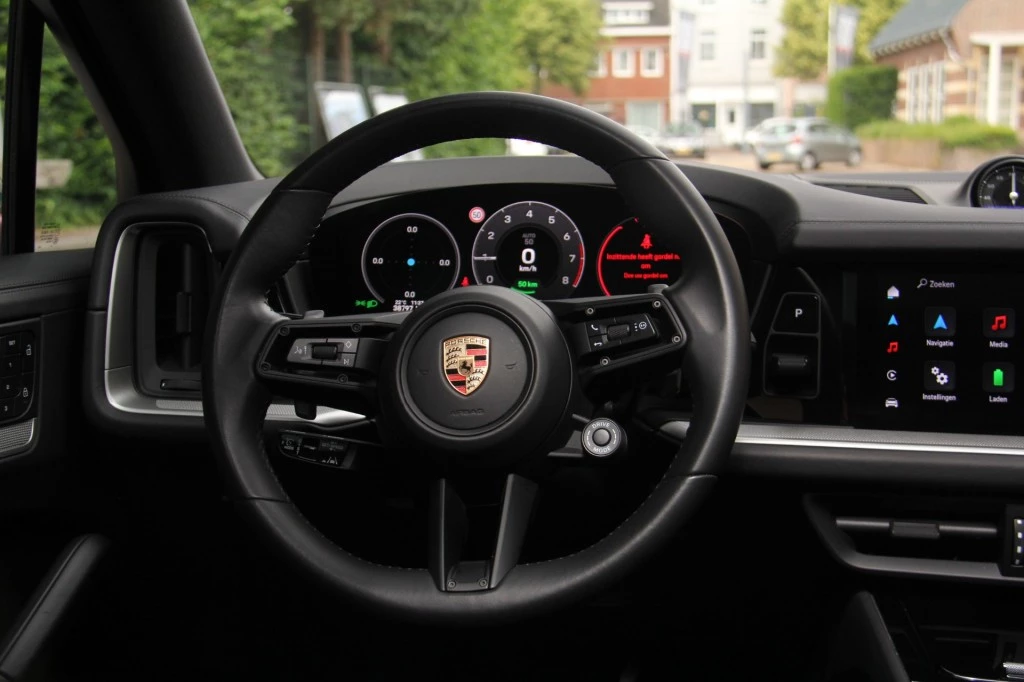 Hoofdafbeelding Porsche Cayenne