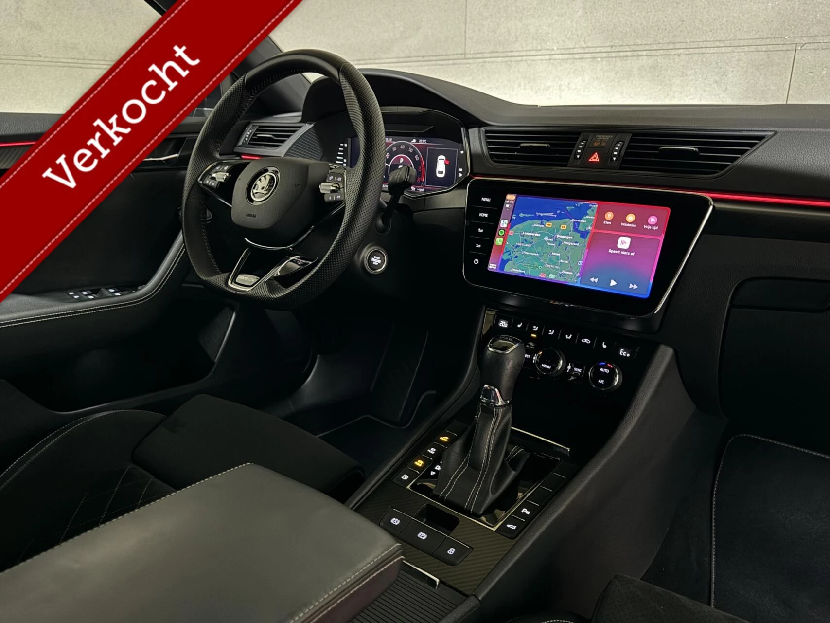 Hoofdafbeelding Škoda Superb