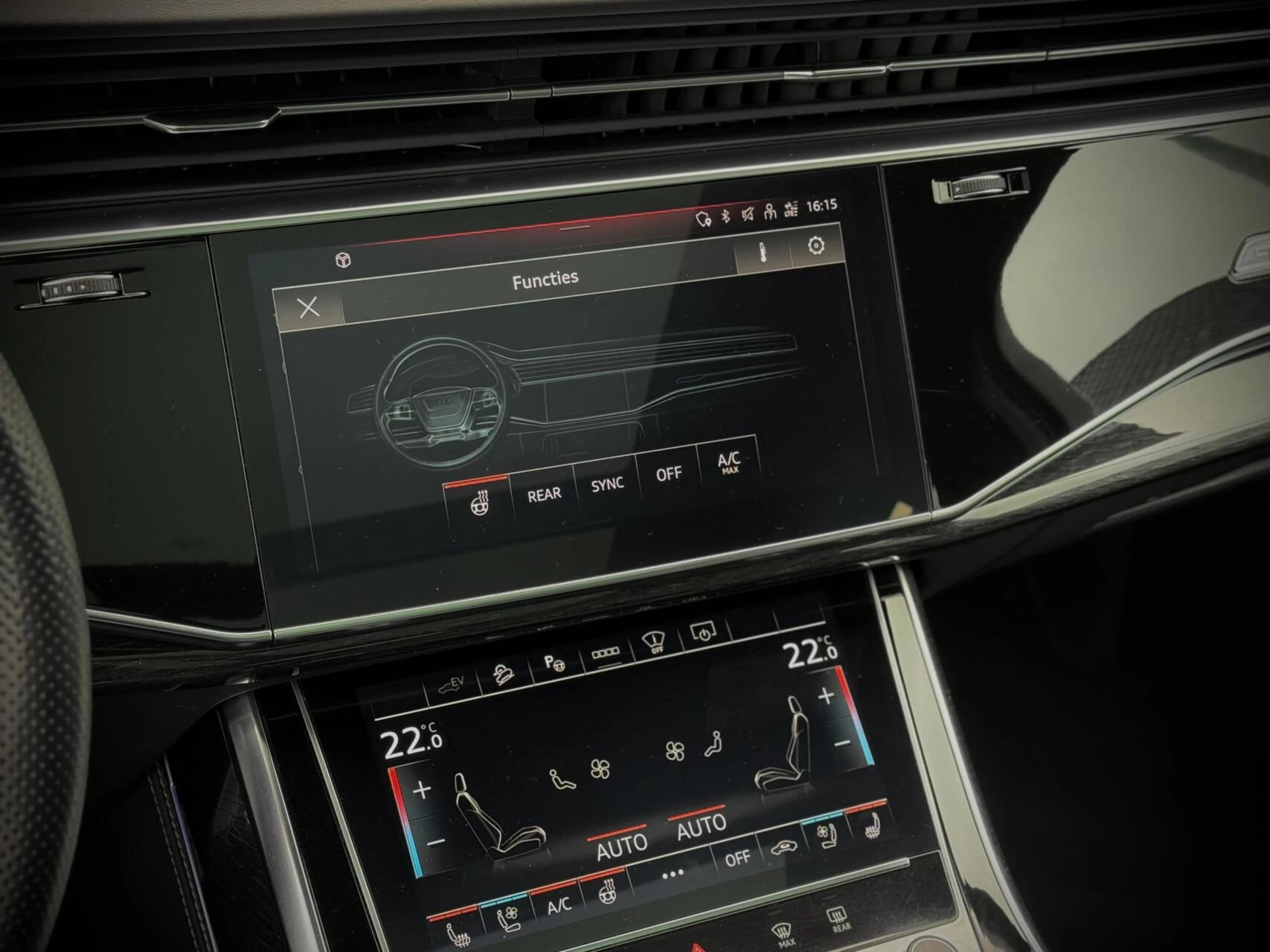 Hoofdafbeelding Audi Q7