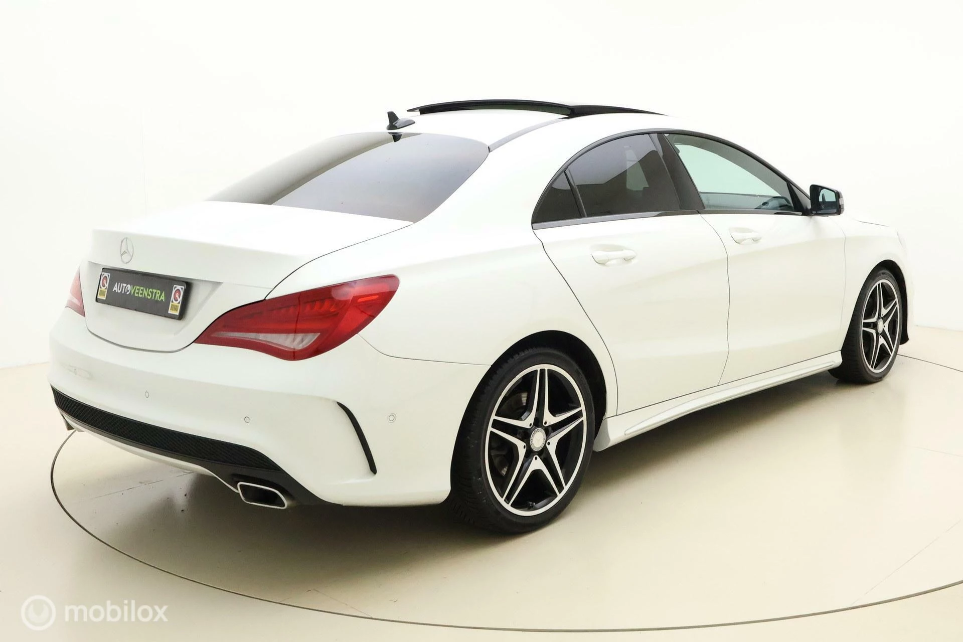 Hoofdafbeelding Mercedes-Benz CLA