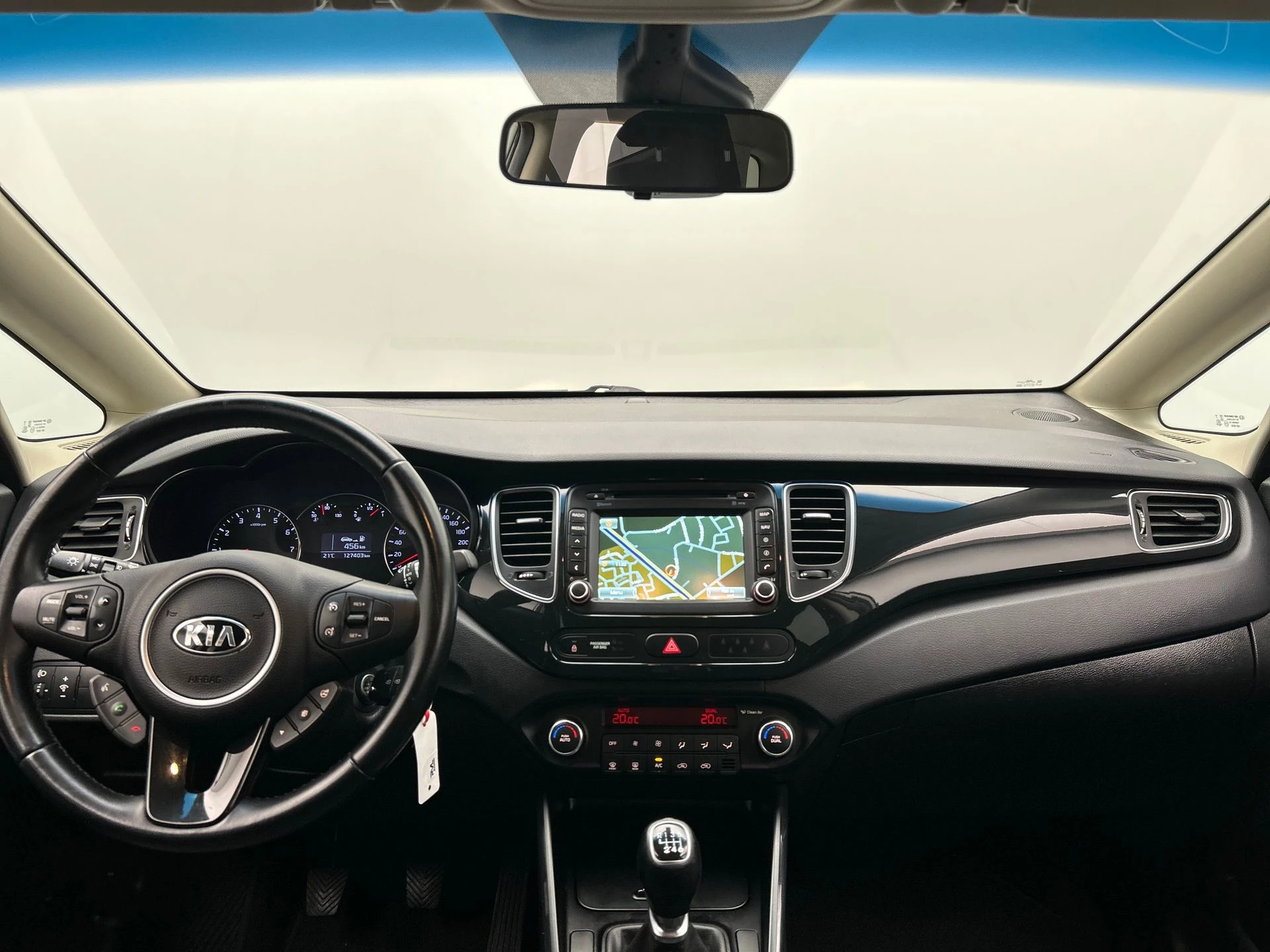 Hoofdafbeelding Kia Carens