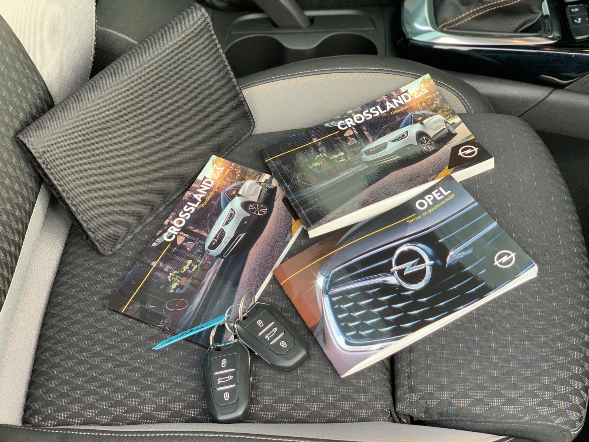 Hoofdafbeelding Opel Crossland X