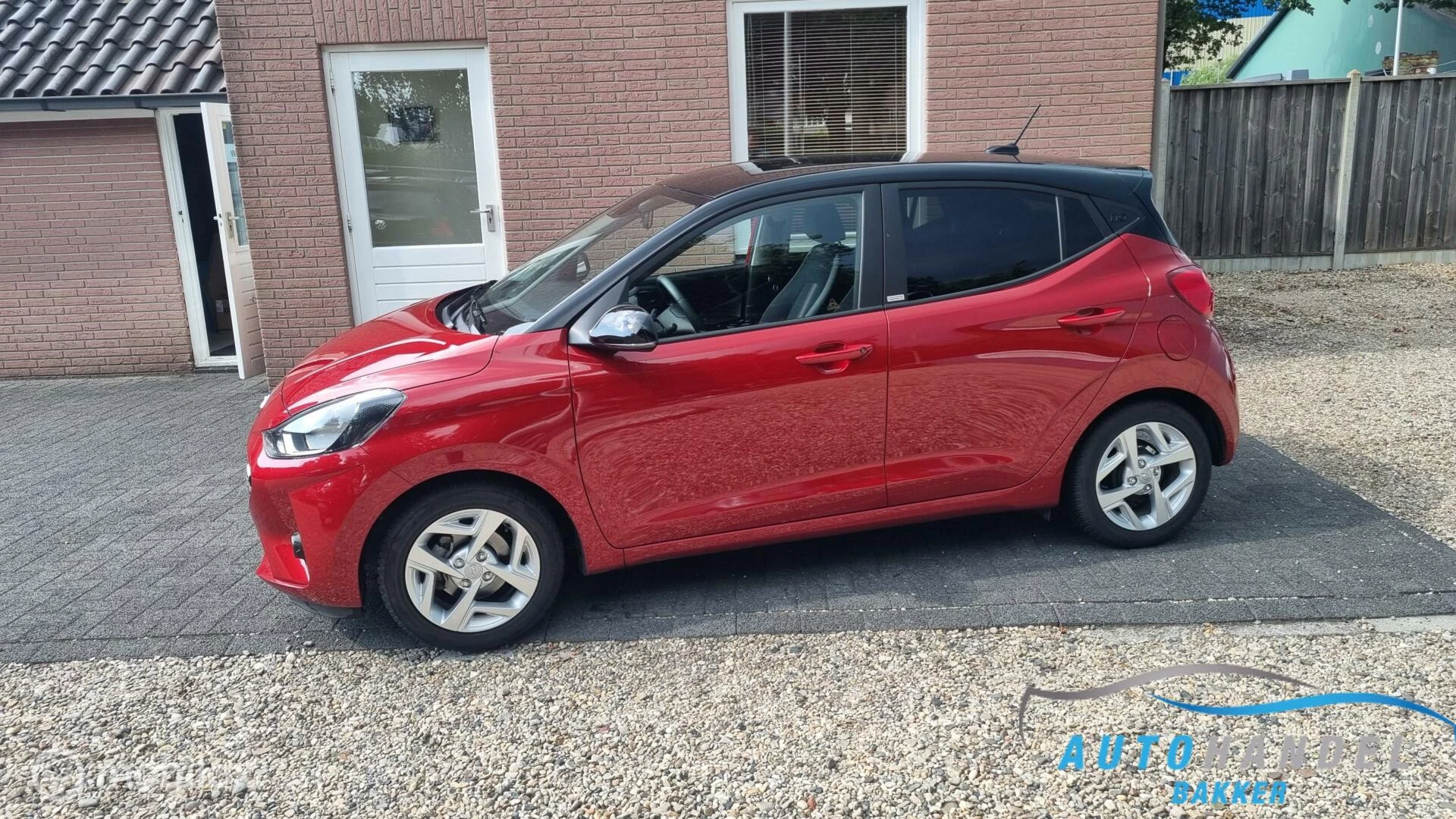Hoofdafbeelding Hyundai i10