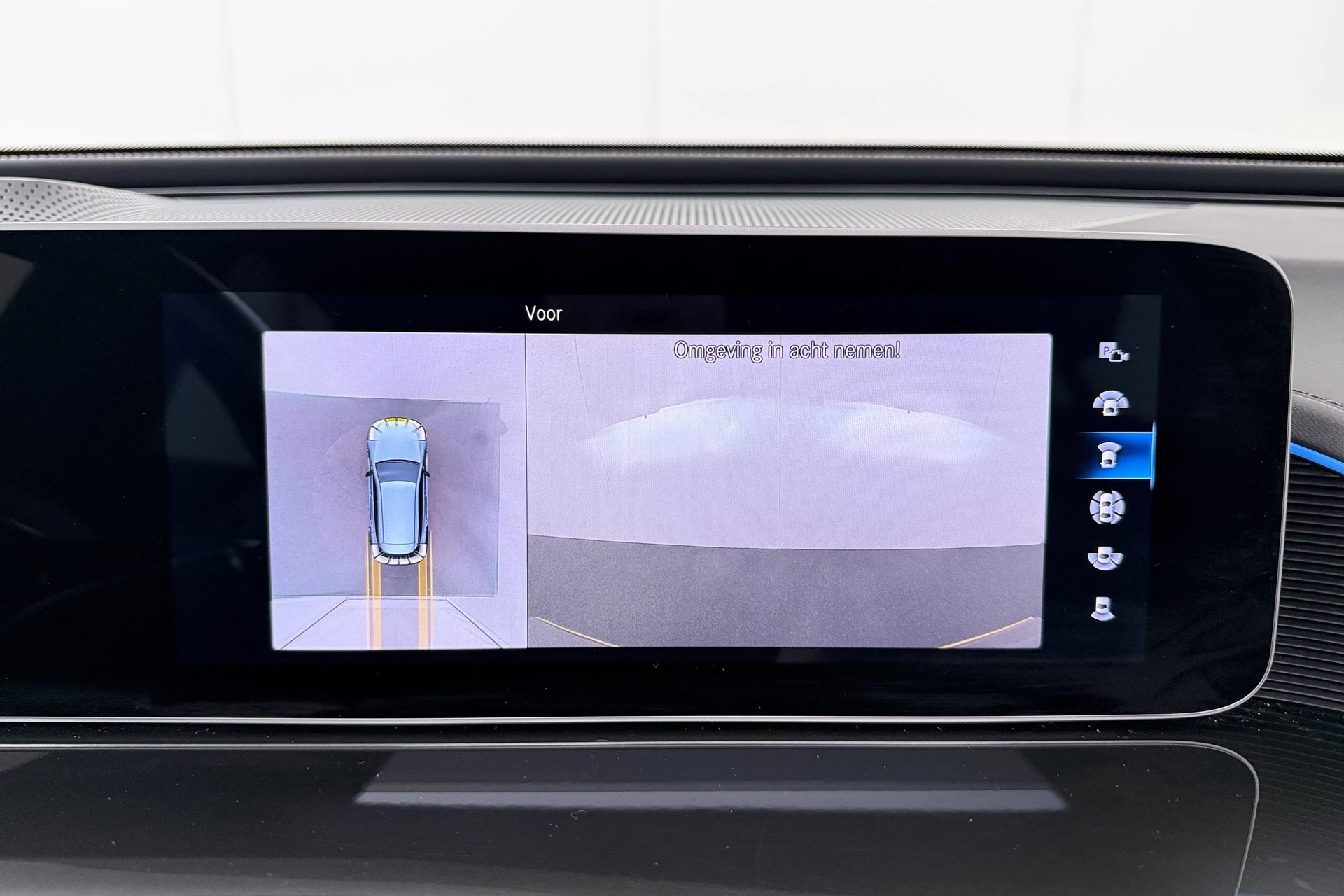 Hoofdafbeelding Mercedes-Benz EQC