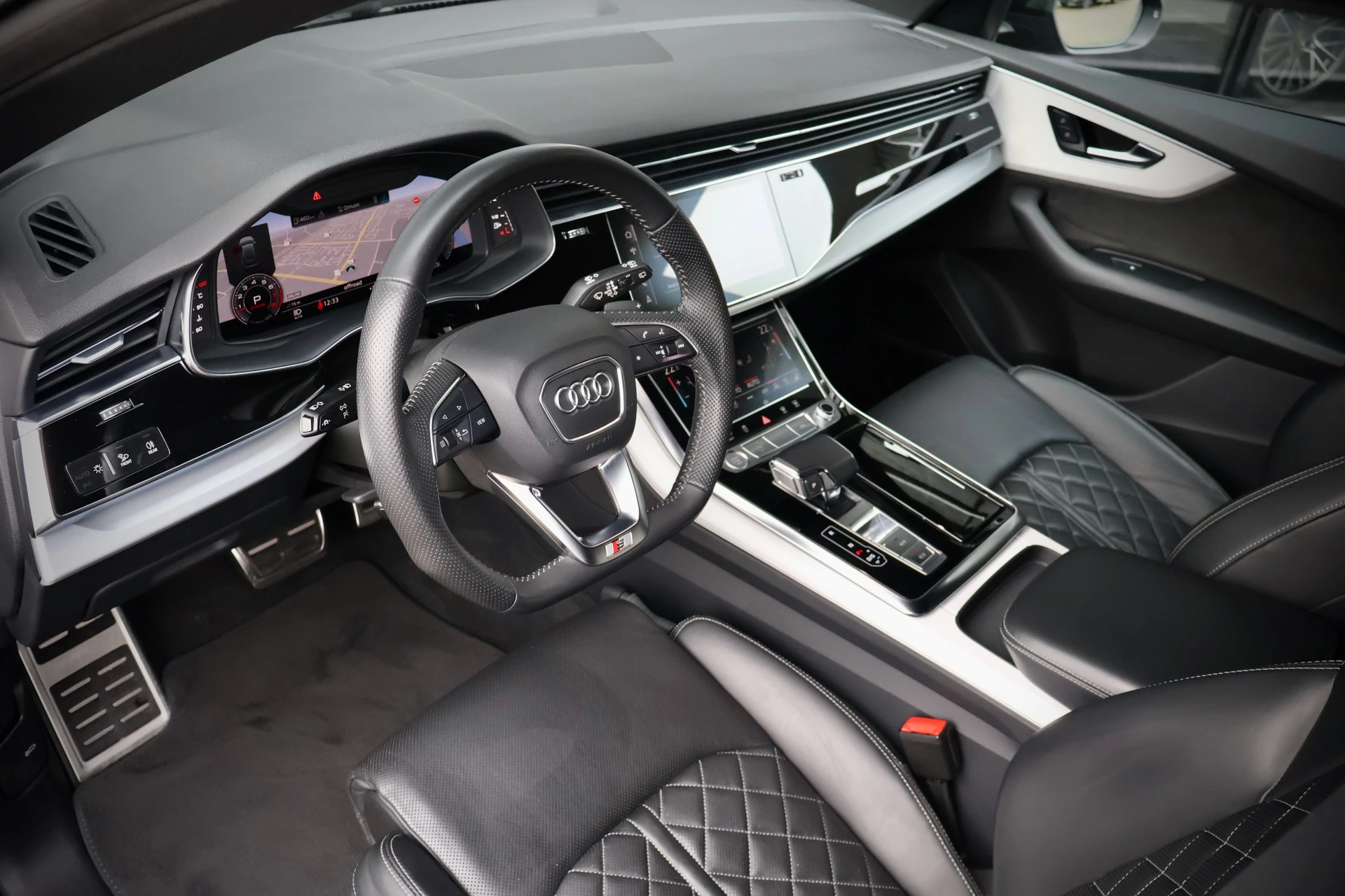 Hoofdafbeelding Audi Q8