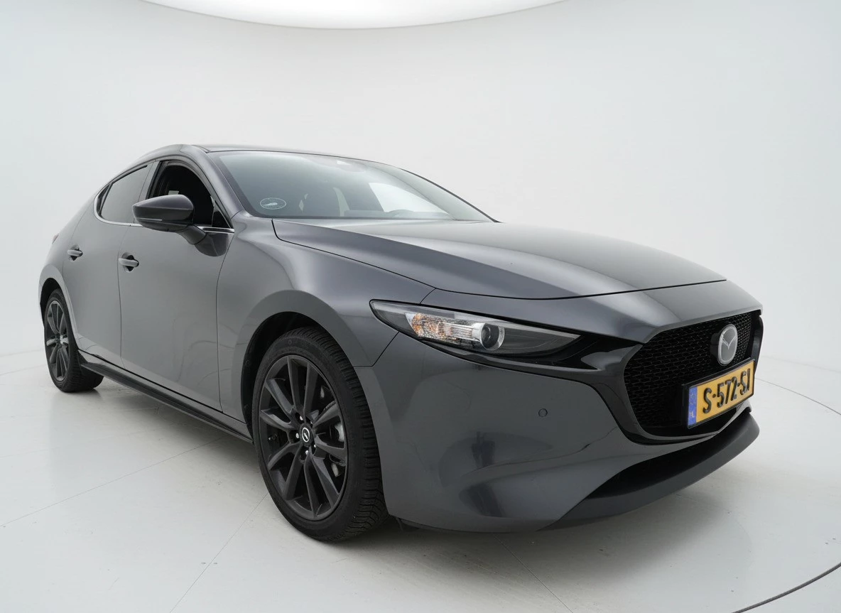 Hoofdafbeelding Mazda 3