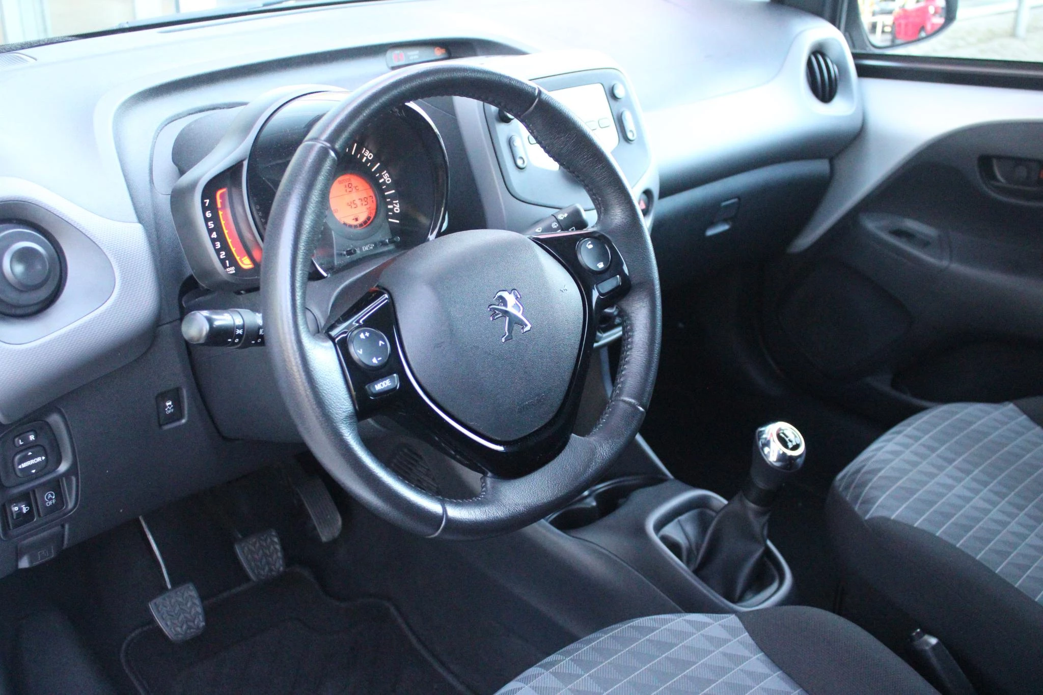 Hoofdafbeelding Peugeot 108