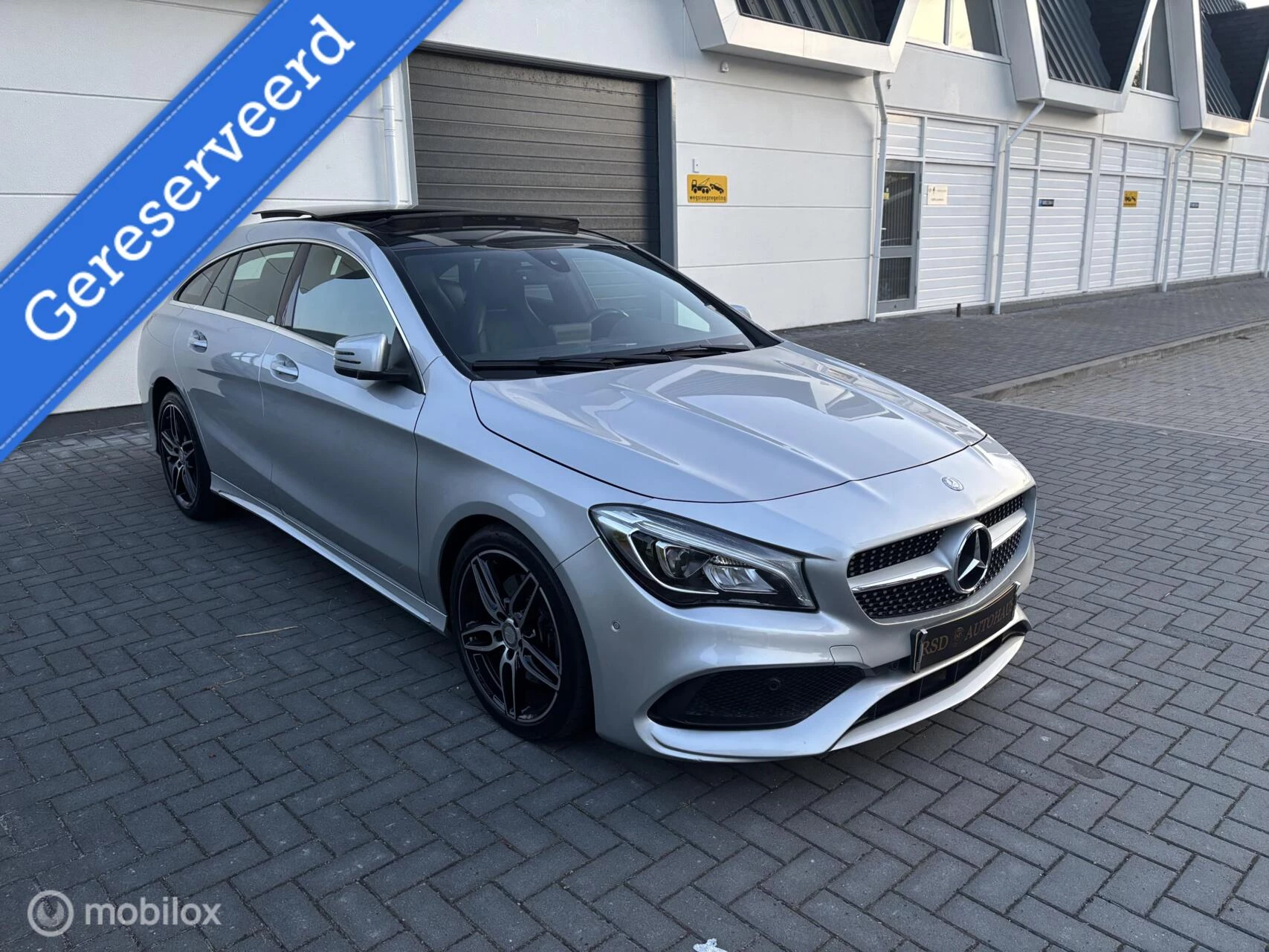 Hoofdafbeelding Mercedes-Benz CLA