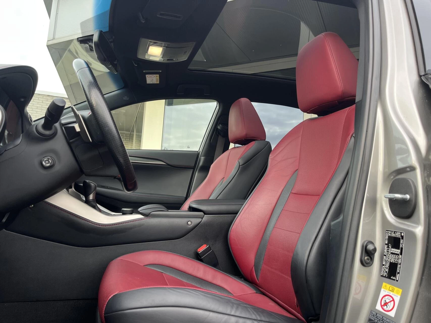 Hoofdafbeelding Lexus NX