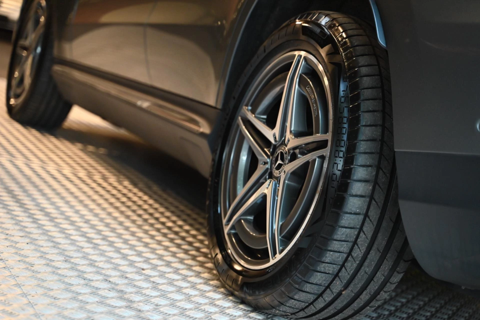 Hoofdafbeelding Mercedes-Benz EQC