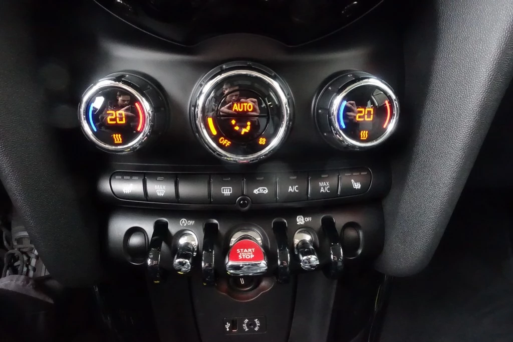 Hoofdafbeelding MINI One