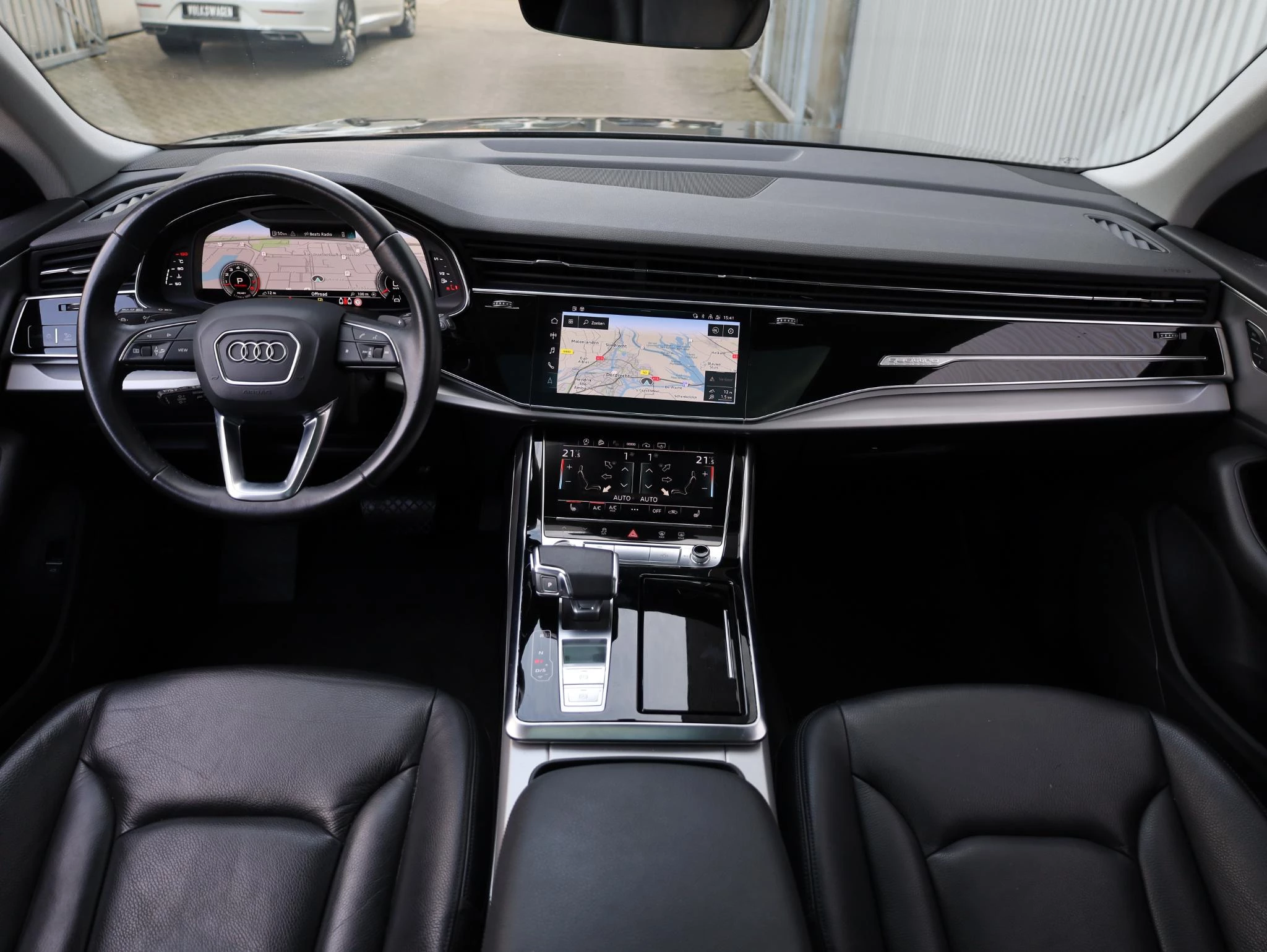 Hoofdafbeelding Audi Q8
