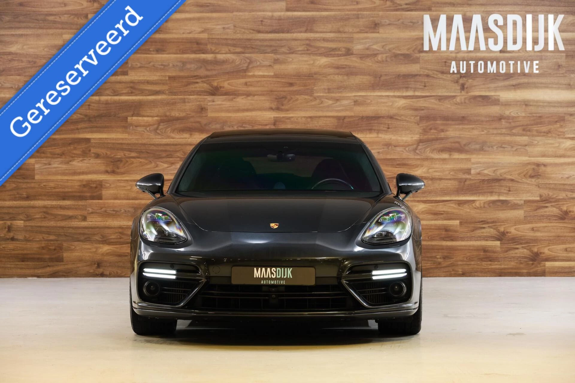 Hoofdafbeelding Porsche Panamera