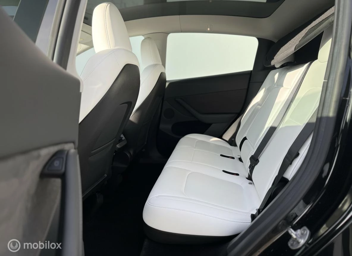 Hoofdafbeelding Tesla Model Y