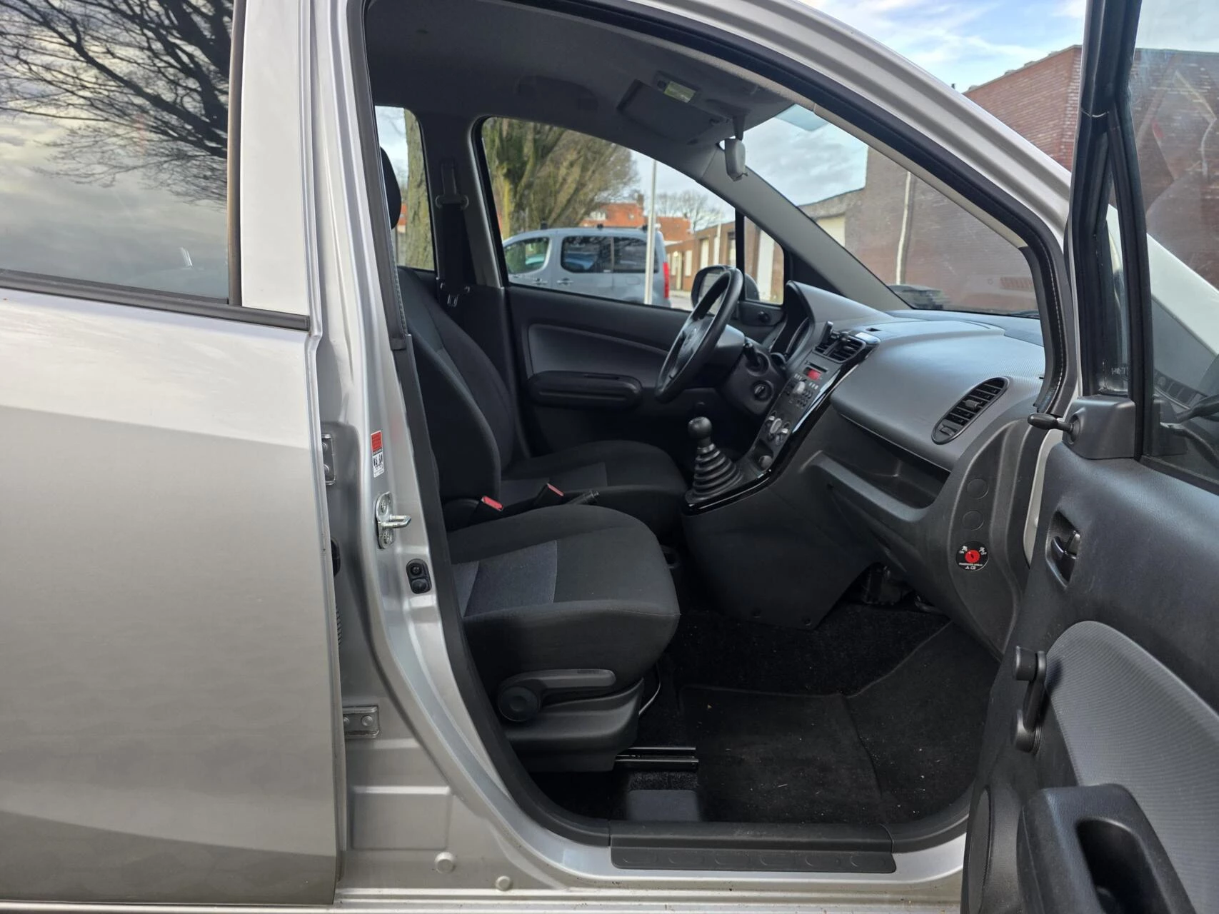 Hoofdafbeelding Opel Agila