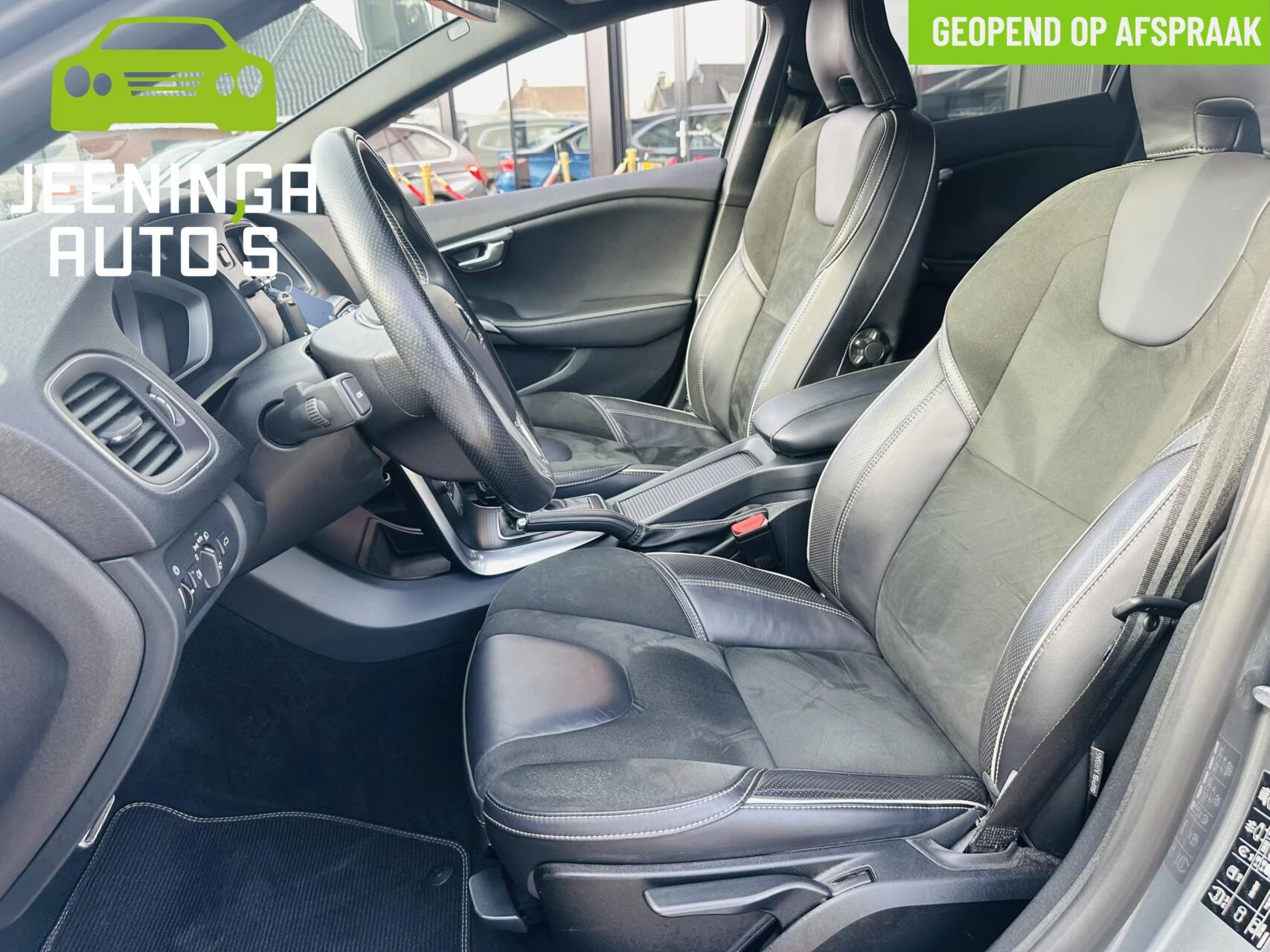 Hoofdafbeelding Volvo V40