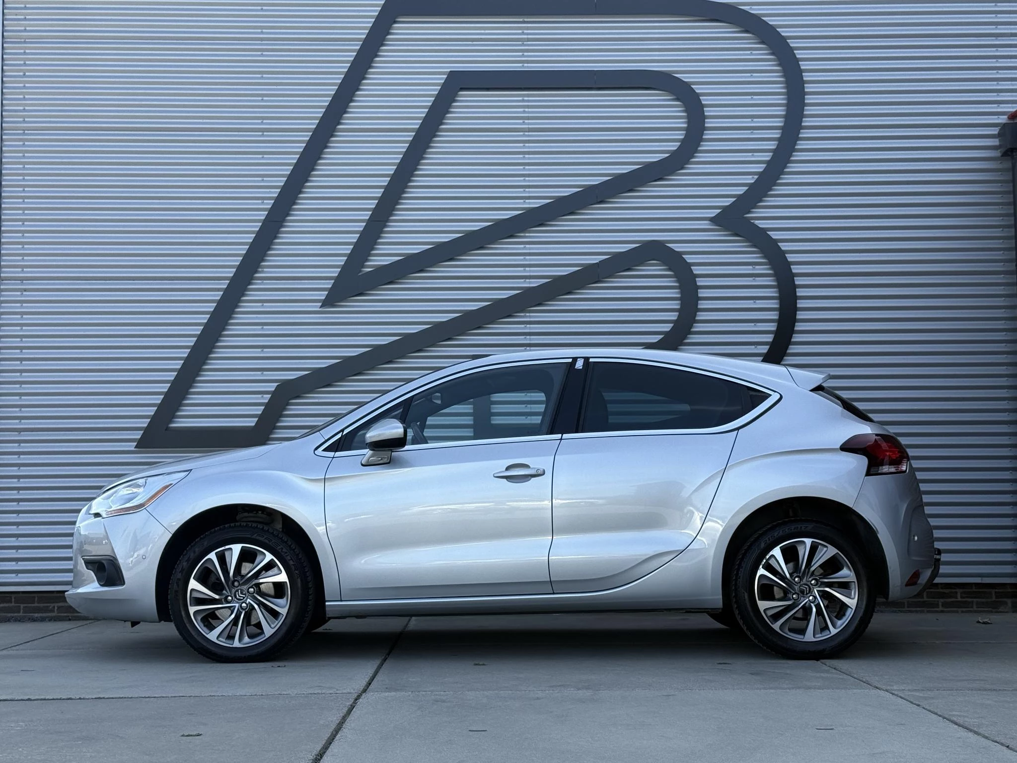 Hoofdafbeelding Citroën DS4