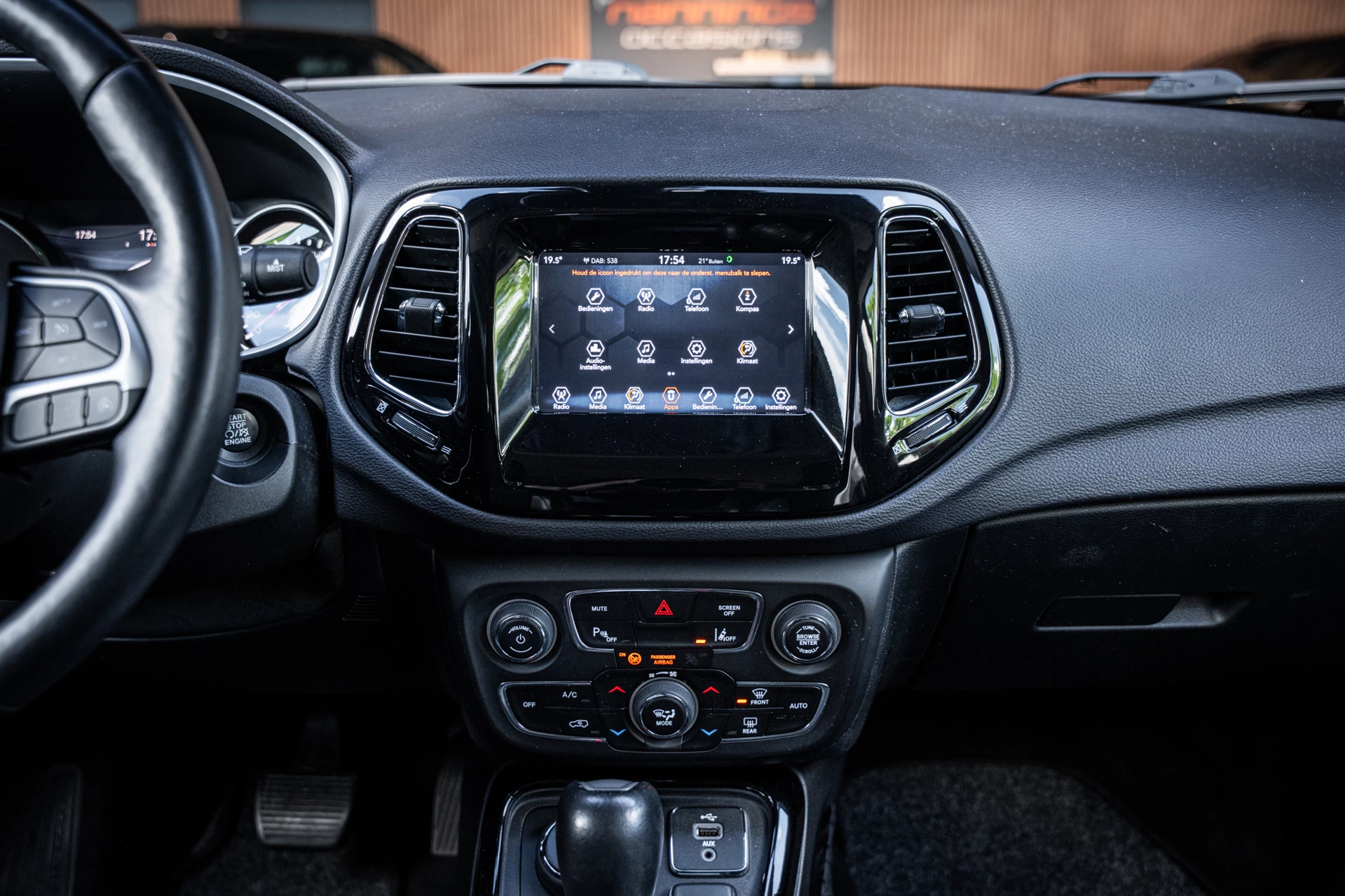 Hoofdafbeelding Jeep Compass