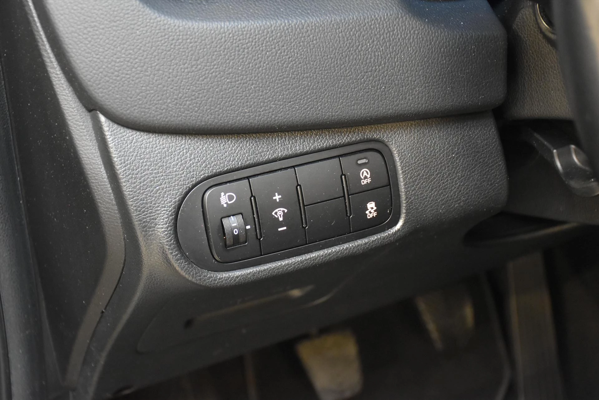 Hoofdafbeelding Kia Carens