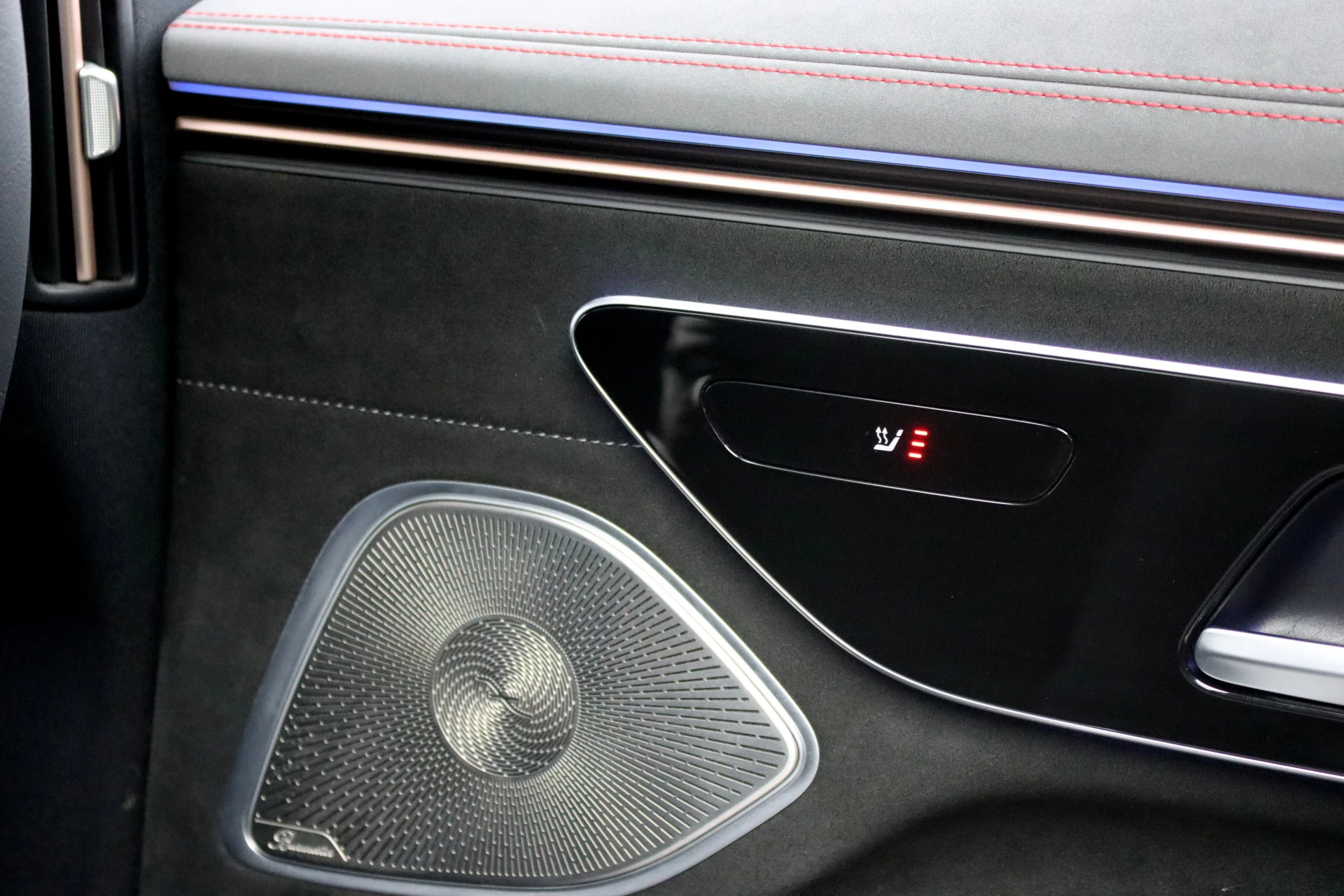 Hoofdafbeelding Mercedes-Benz EQS