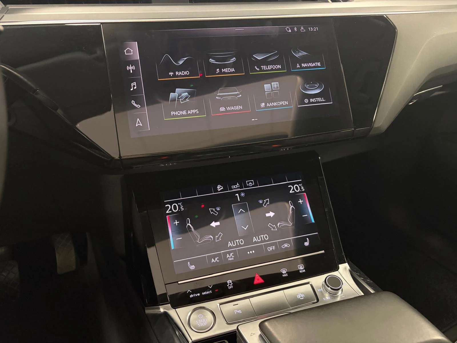 Hoofdafbeelding Audi e-tron